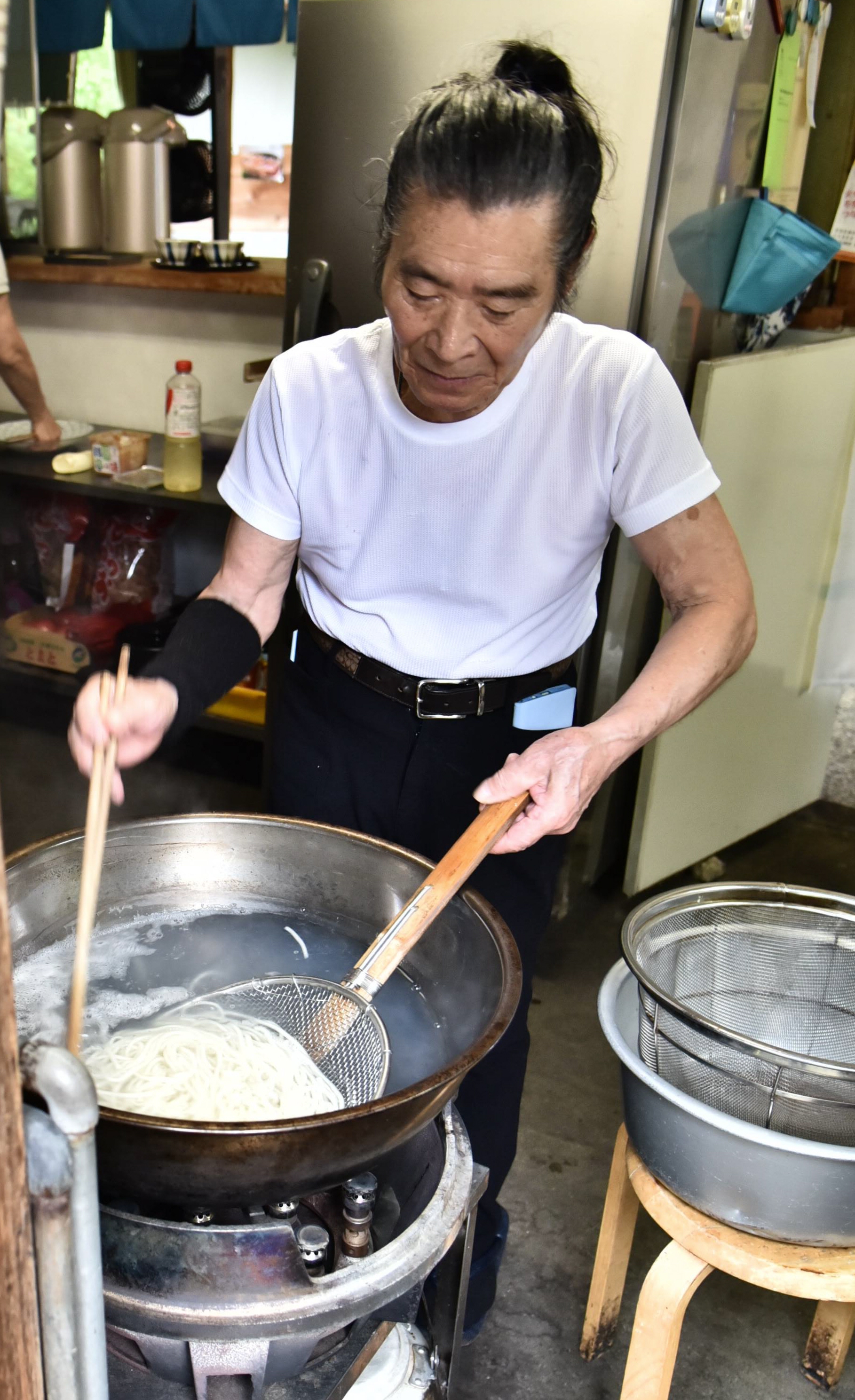 定峰峠のうどん」鬼が驚く繊細な味わい 埼玉・東秩父村 ビバ！続