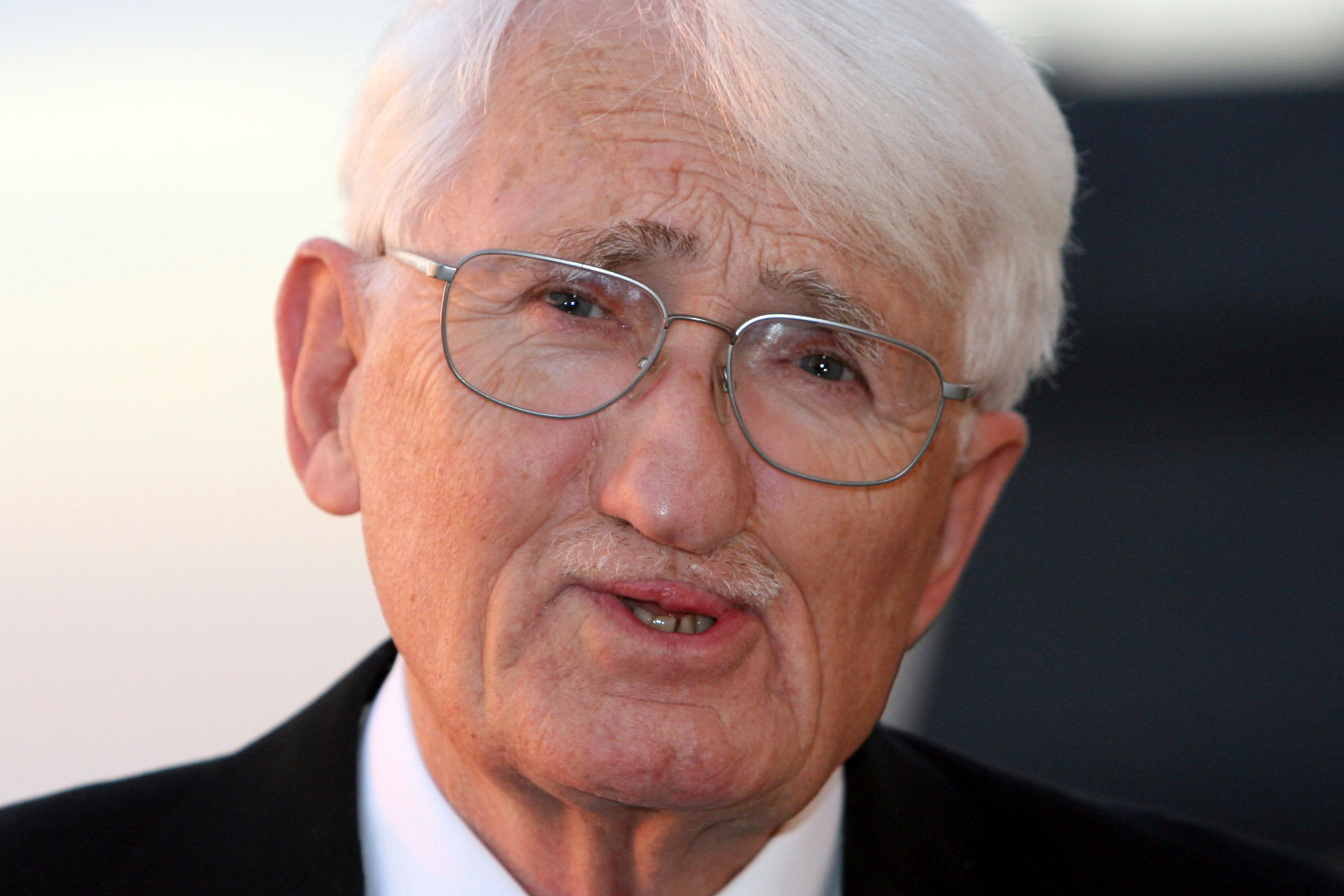 ドイツの哲学者のJ・ハーバーマスさん死去、96歳 「コミュニケーション