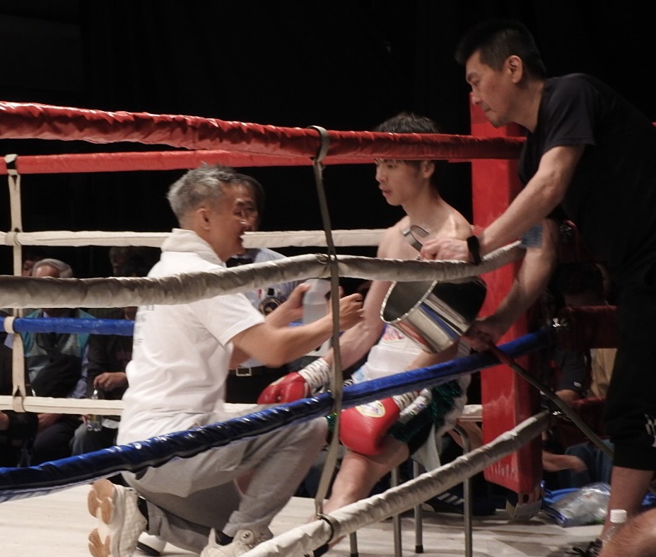ボクシング】元世界王者・徳山昌守会長の初陣は1勝1敗「負けたことが