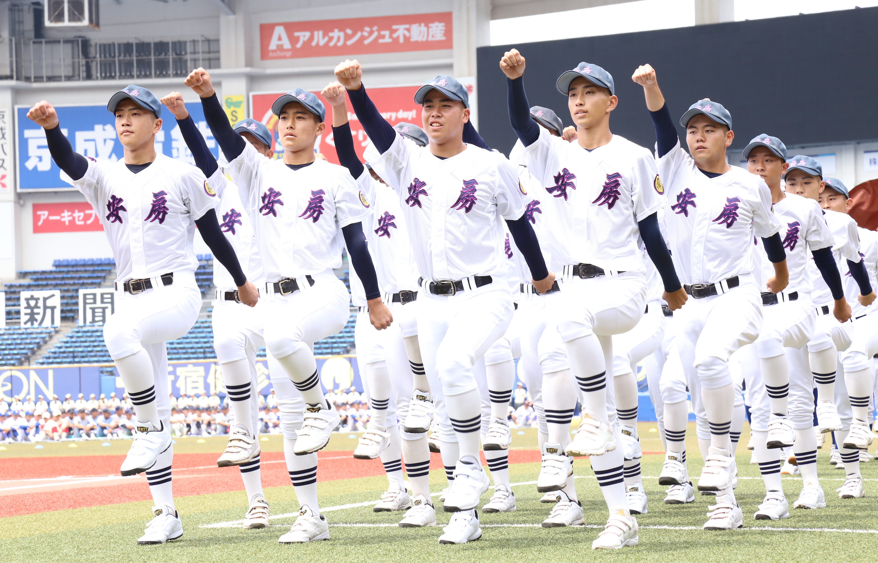 夏の高校野球千葉大会 開会式で2700人の球児が堂々行進 - 産経ニュース