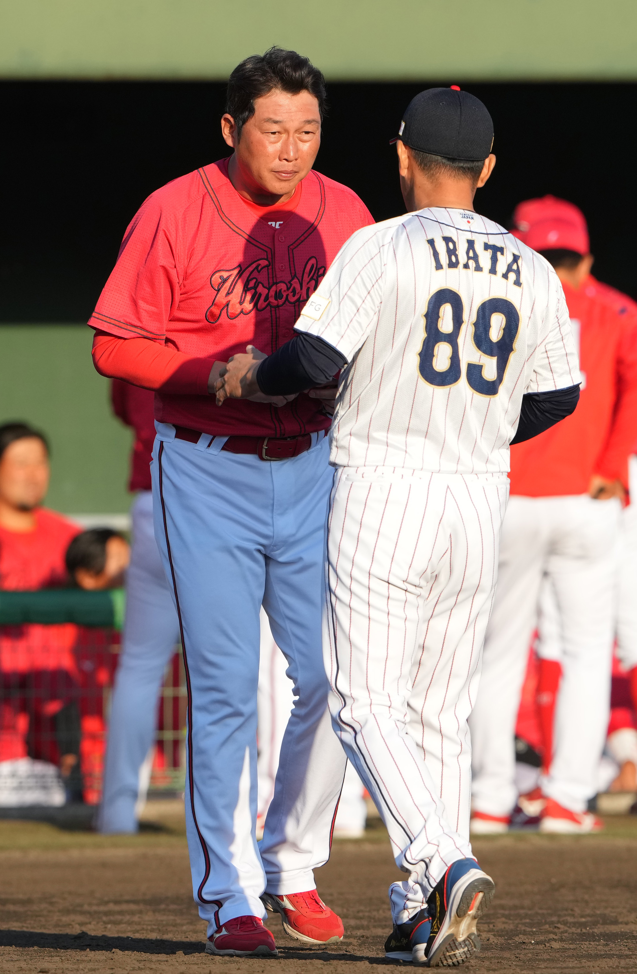 広島・新井監督は侍ジャパンに脱帽　小園と坂倉にエール込め「遊撃と捕手はいい選手ですね」