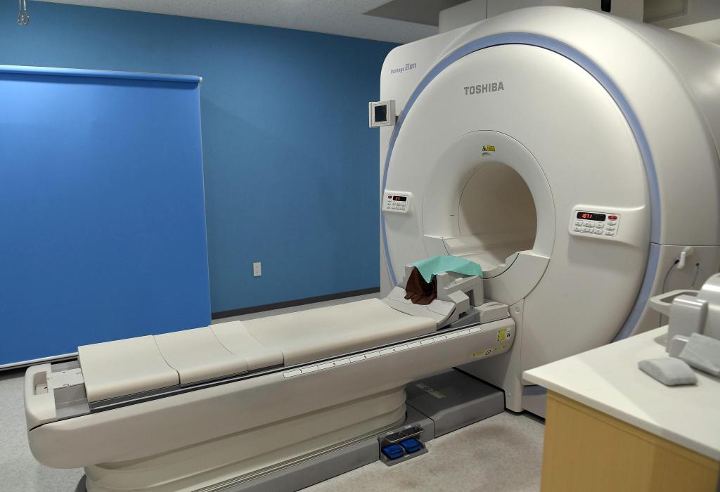 MRIとスポーツ医学 MRI・その他検査 | 横浜青葉脳神経外科クリニック