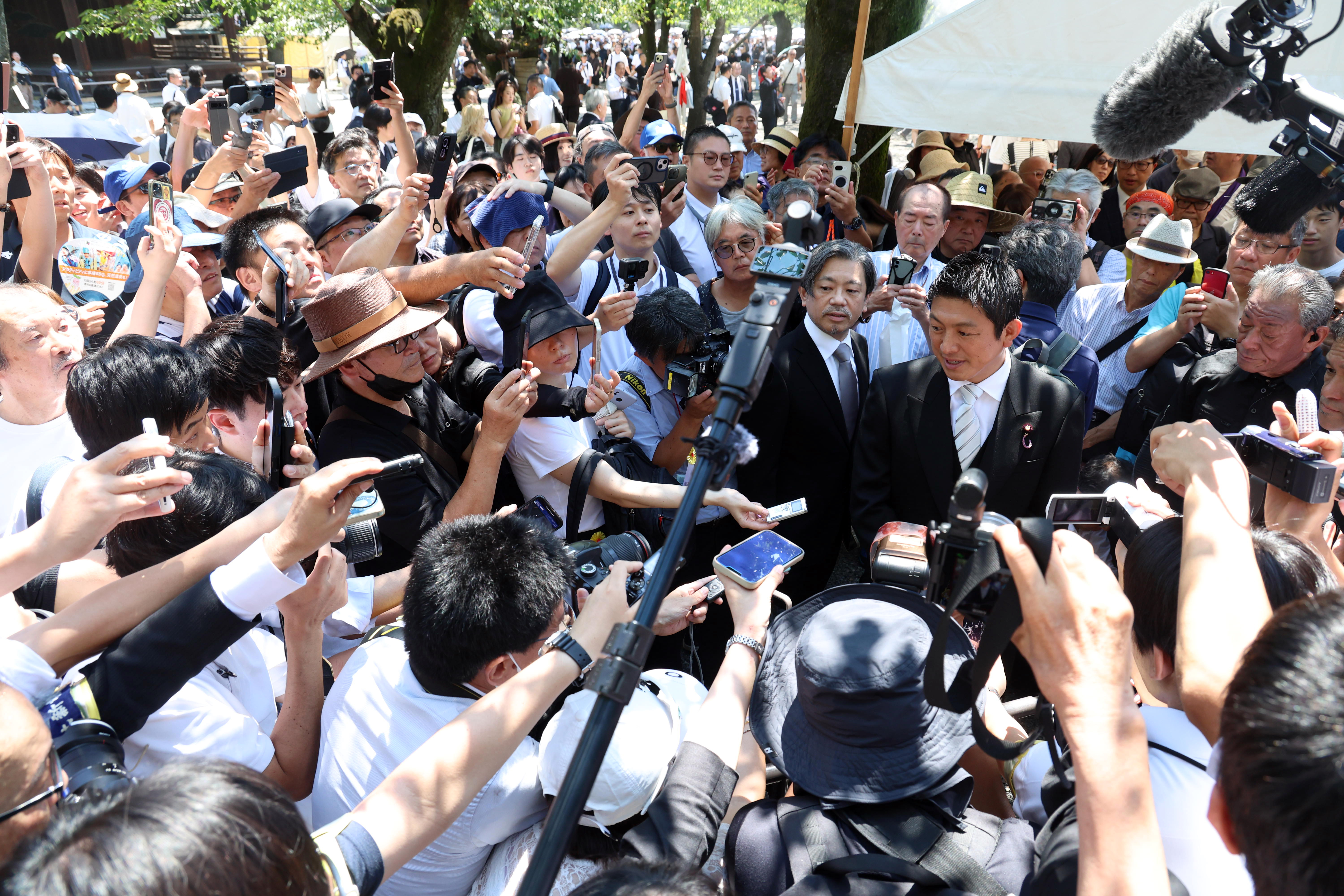 当時のメディア報道・掲載写真