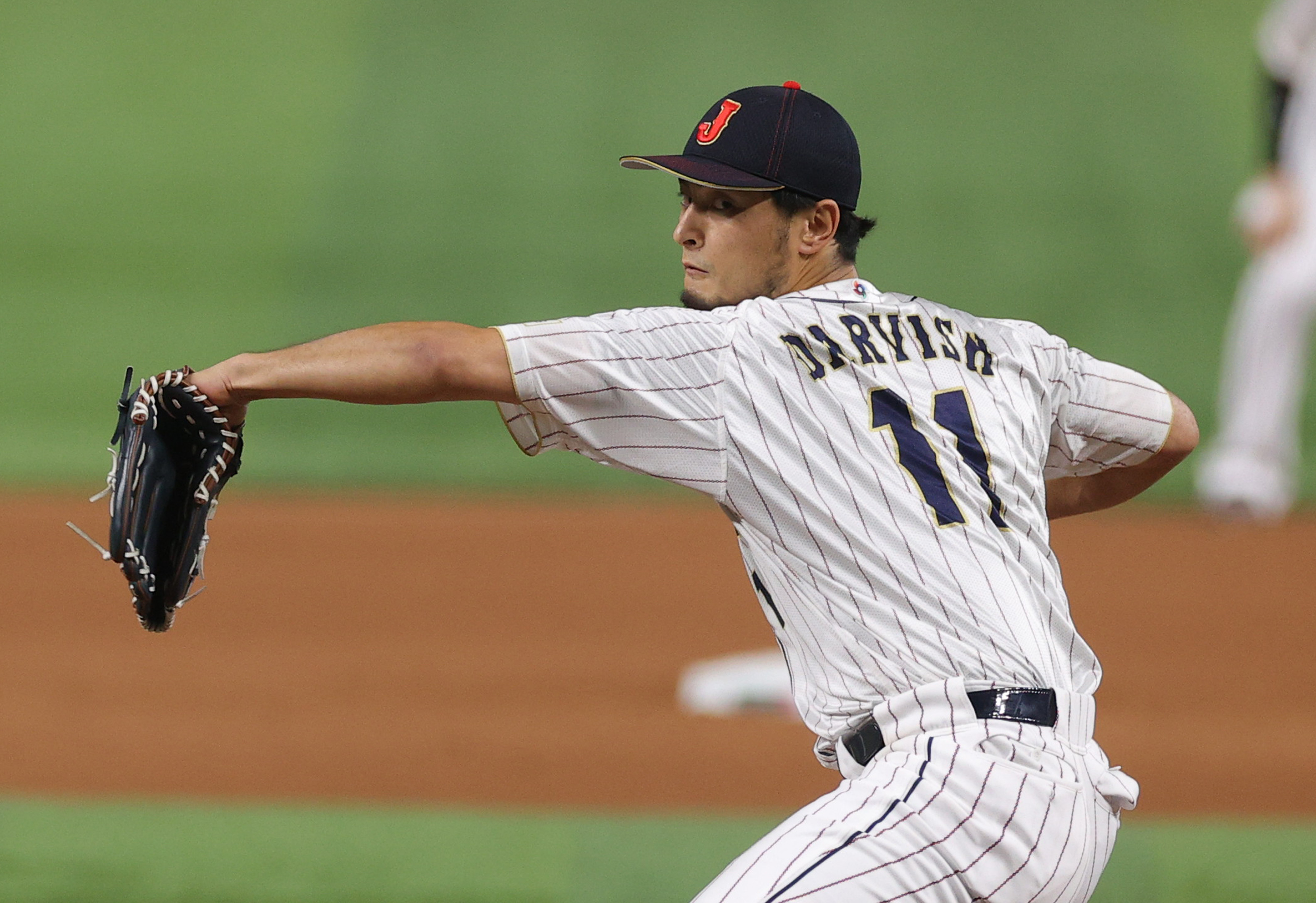 侍ジャパン」の精神的支柱ダルビッシュ有、3度舞い「本当に感無量