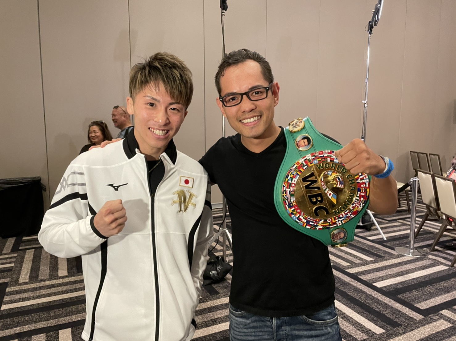 井上尚弥、ドネアと再戦決定「前回の闘いの13ラウンド目からスタート