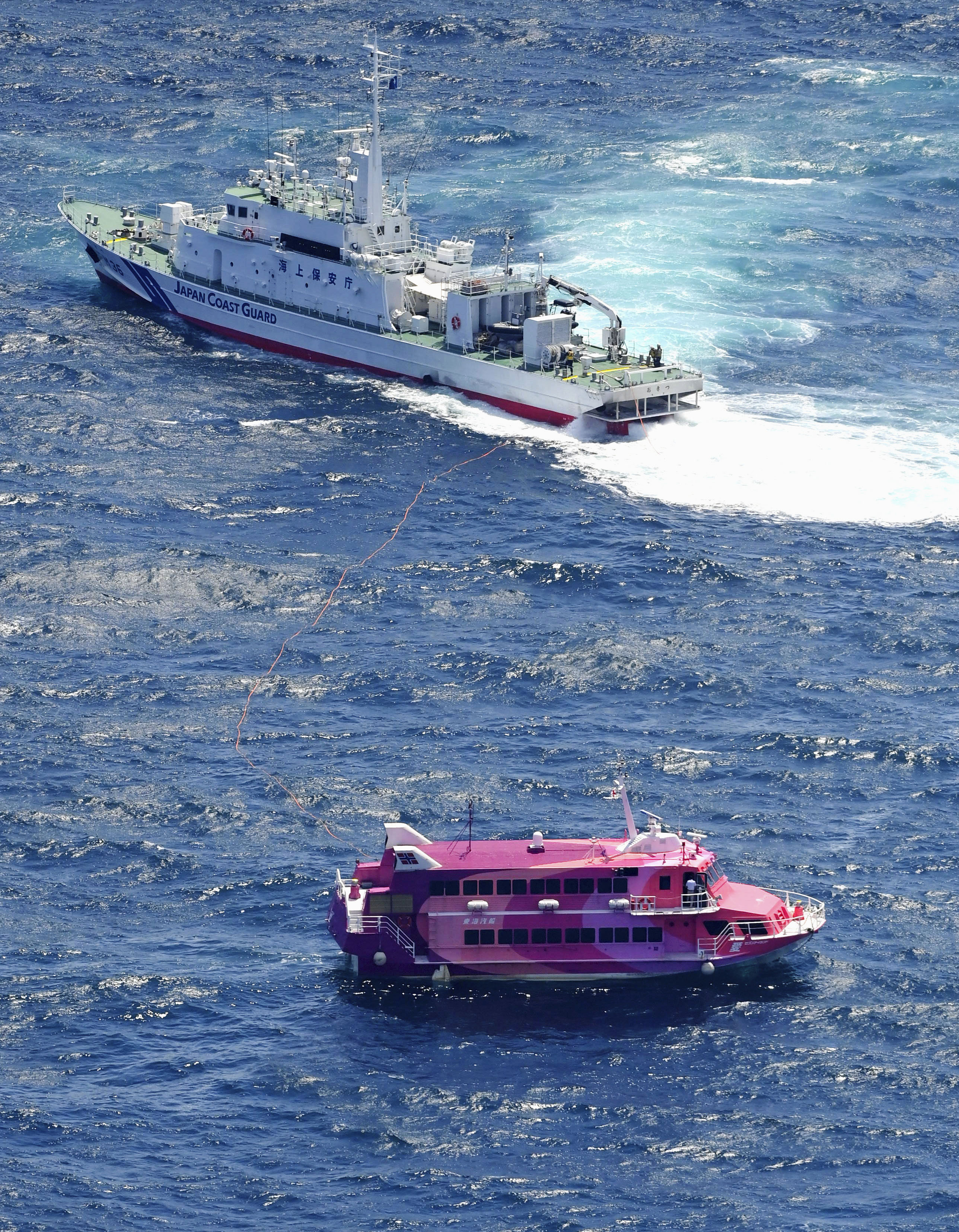 海辺の船 ファイル:Claude Monet - Bateau couché à marée basse.jpg - Wikipedia