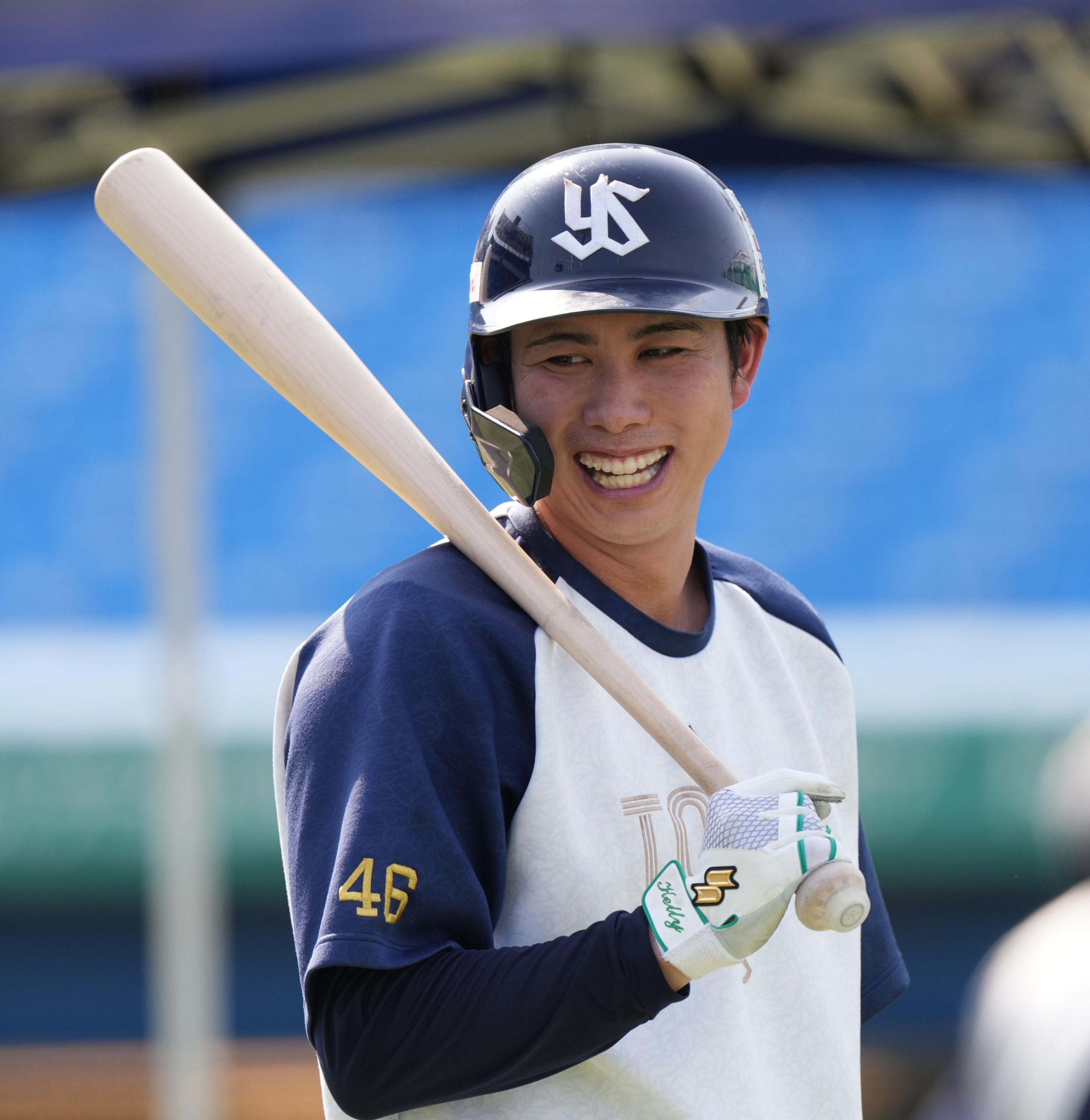 太田賢吾選手　実使用バット ヤクルト・太田賢吾がプロ11年目で戦力外「オファーがあれば