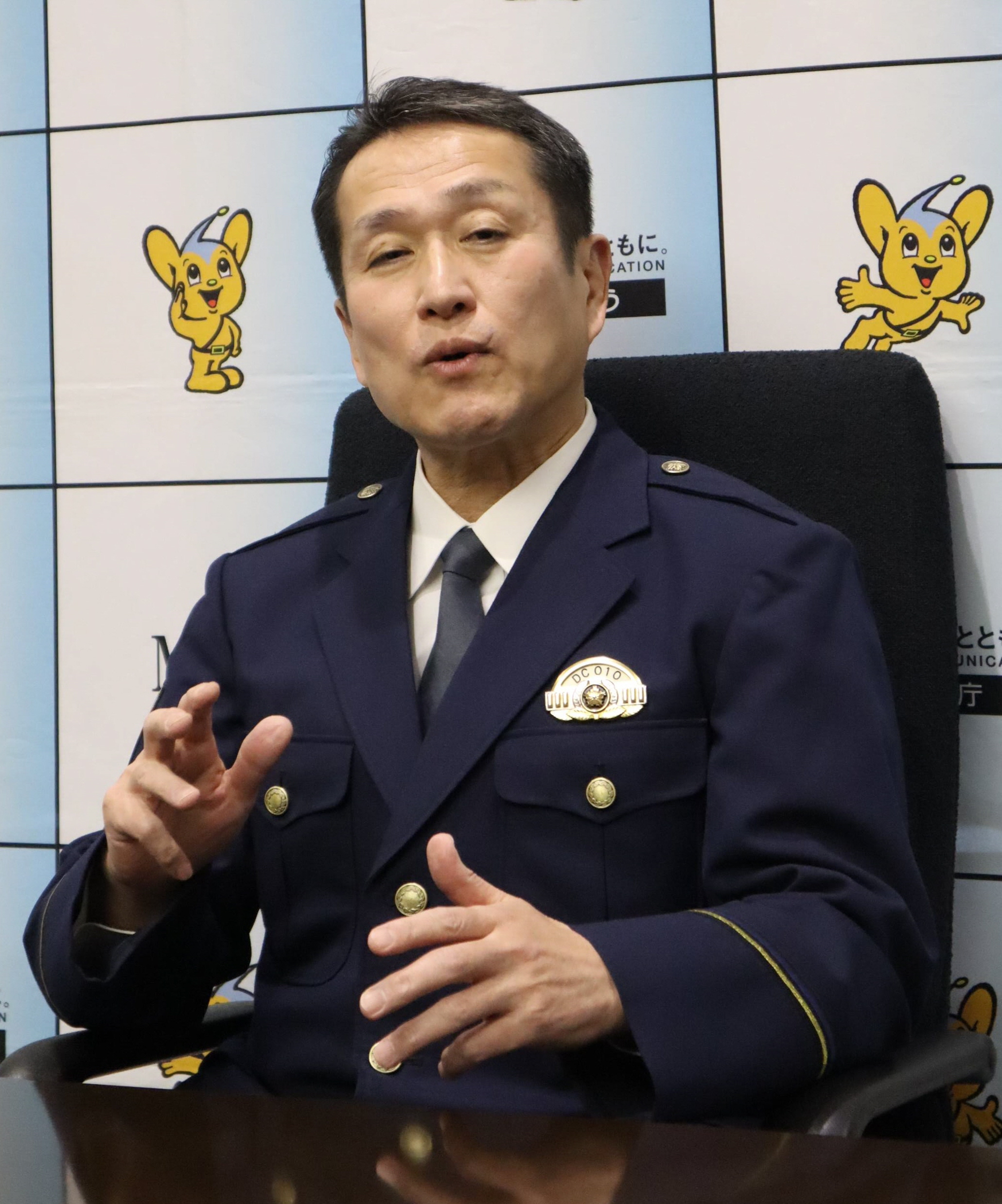 警視庁 彰 発信13年フォロワー100万人超、Xの投稿は「身近なものじゃないと支持