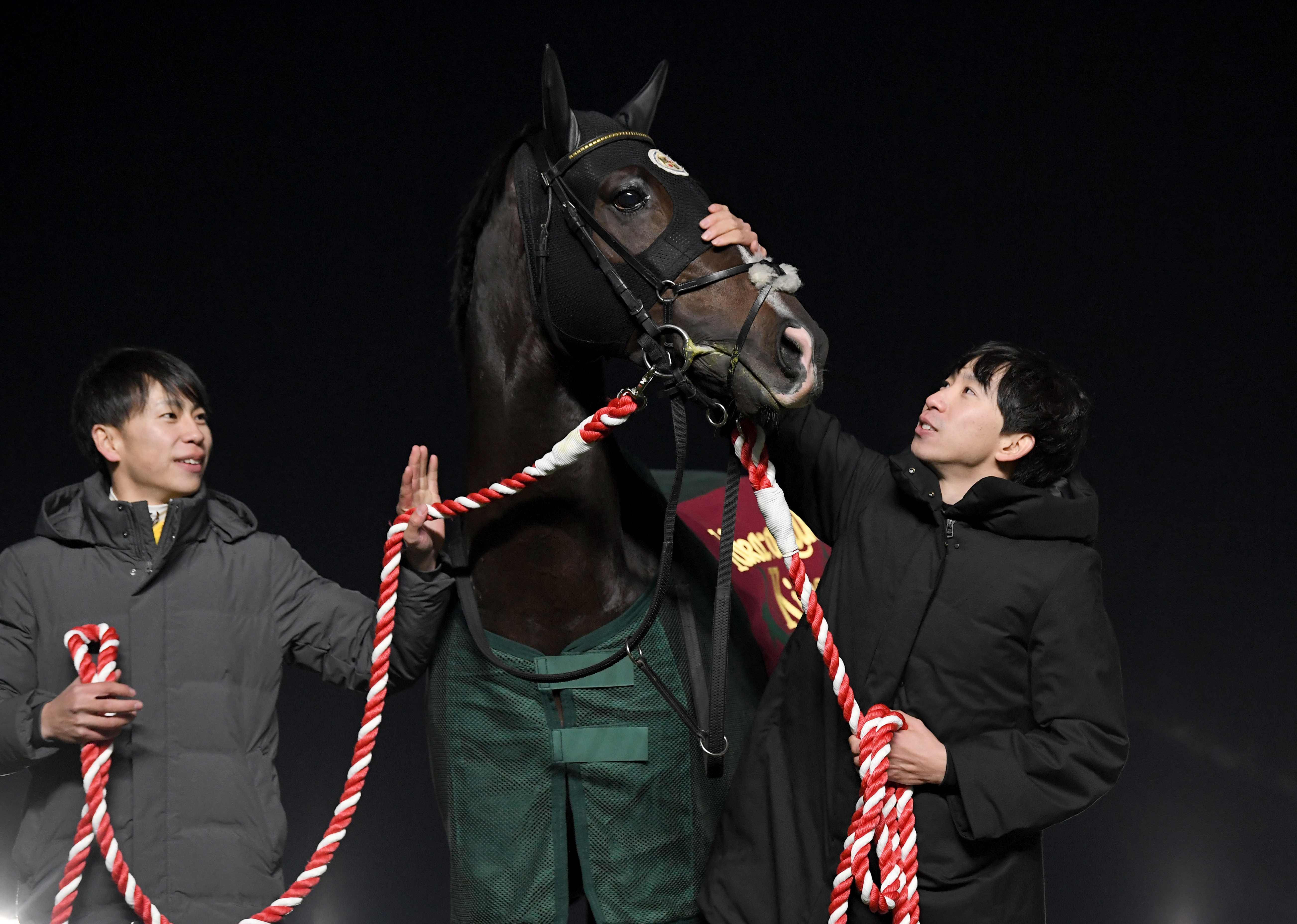 タイトルホルダーが中山競馬場で引退式 横山和生騎手「この馬の良さは