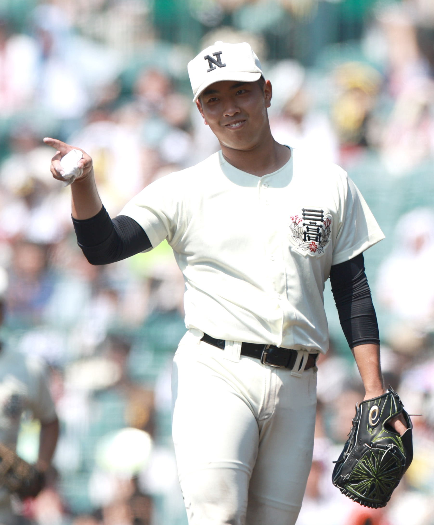 日大三 高 ピッチャー