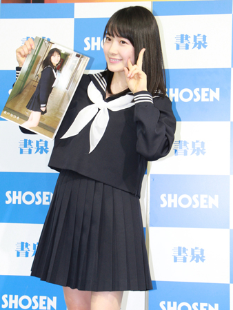 カントリー・ガールズ・森戸知沙希が初写真集 水着姿に「多少は