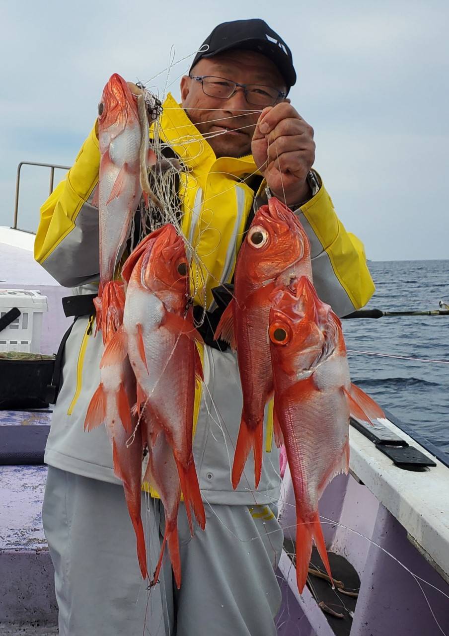 釣って食べて！ブチ楽しい】キンメシーズン到来 炙り刺し、しゃぶしゃぶ・・・”金メダル級”に旨いレア魚は数より型狙い！！ - サンスポ