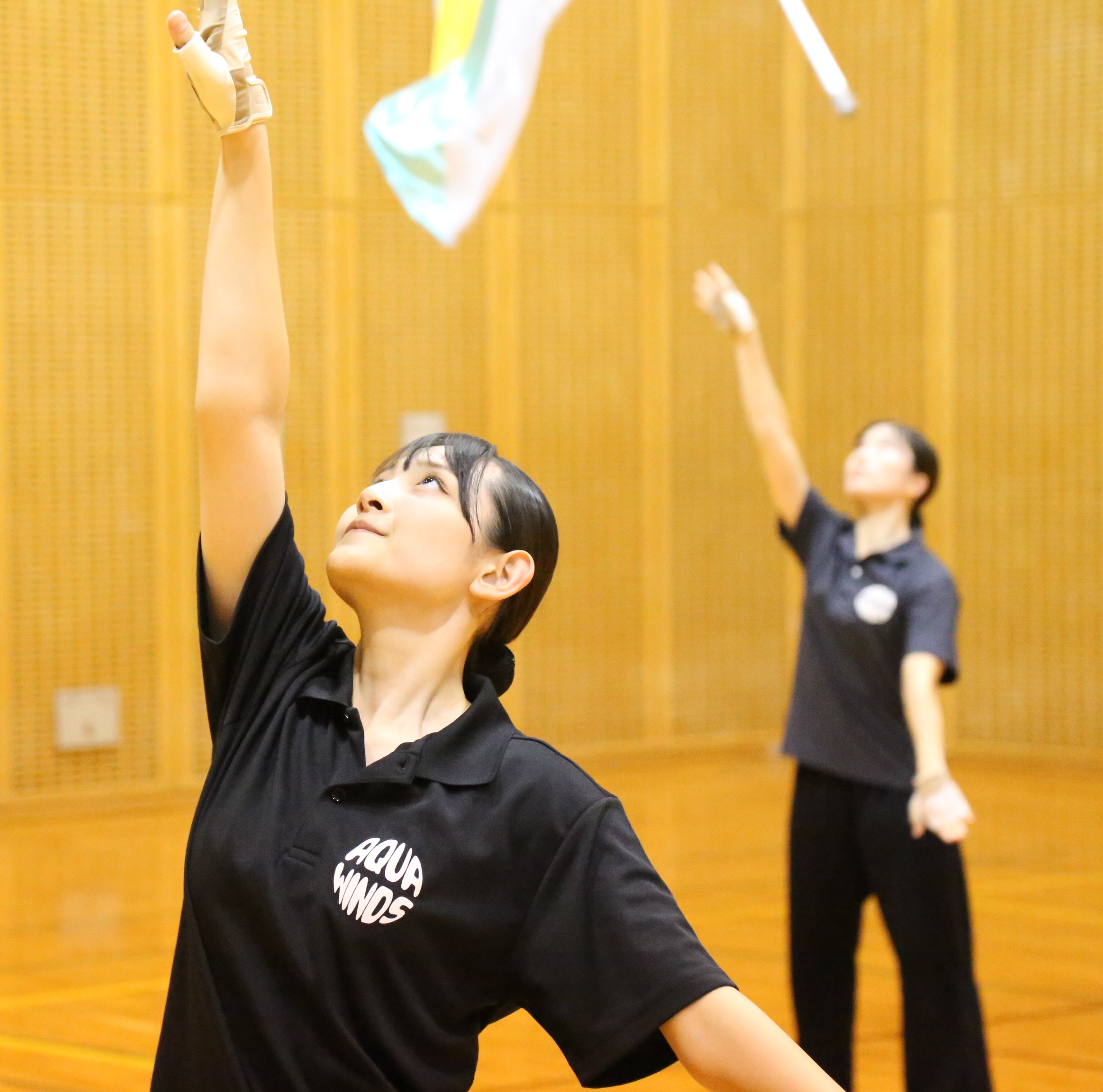 千葉県警カラーガード隊に期待の新人 「美爆音」の習志野高吹奏楽部