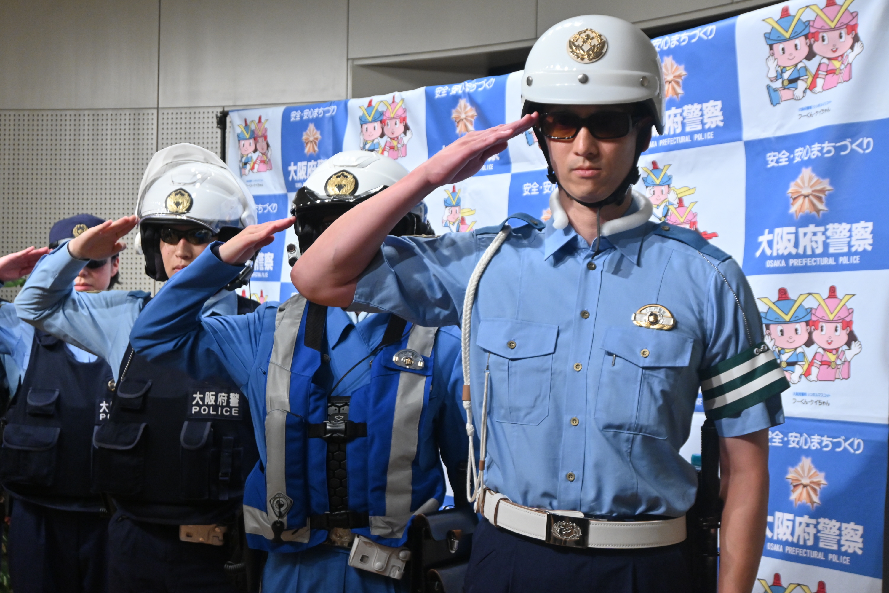 猛暑でサングラスも解禁「夏の警察官スタイル」に理解呼び掛け、広がる