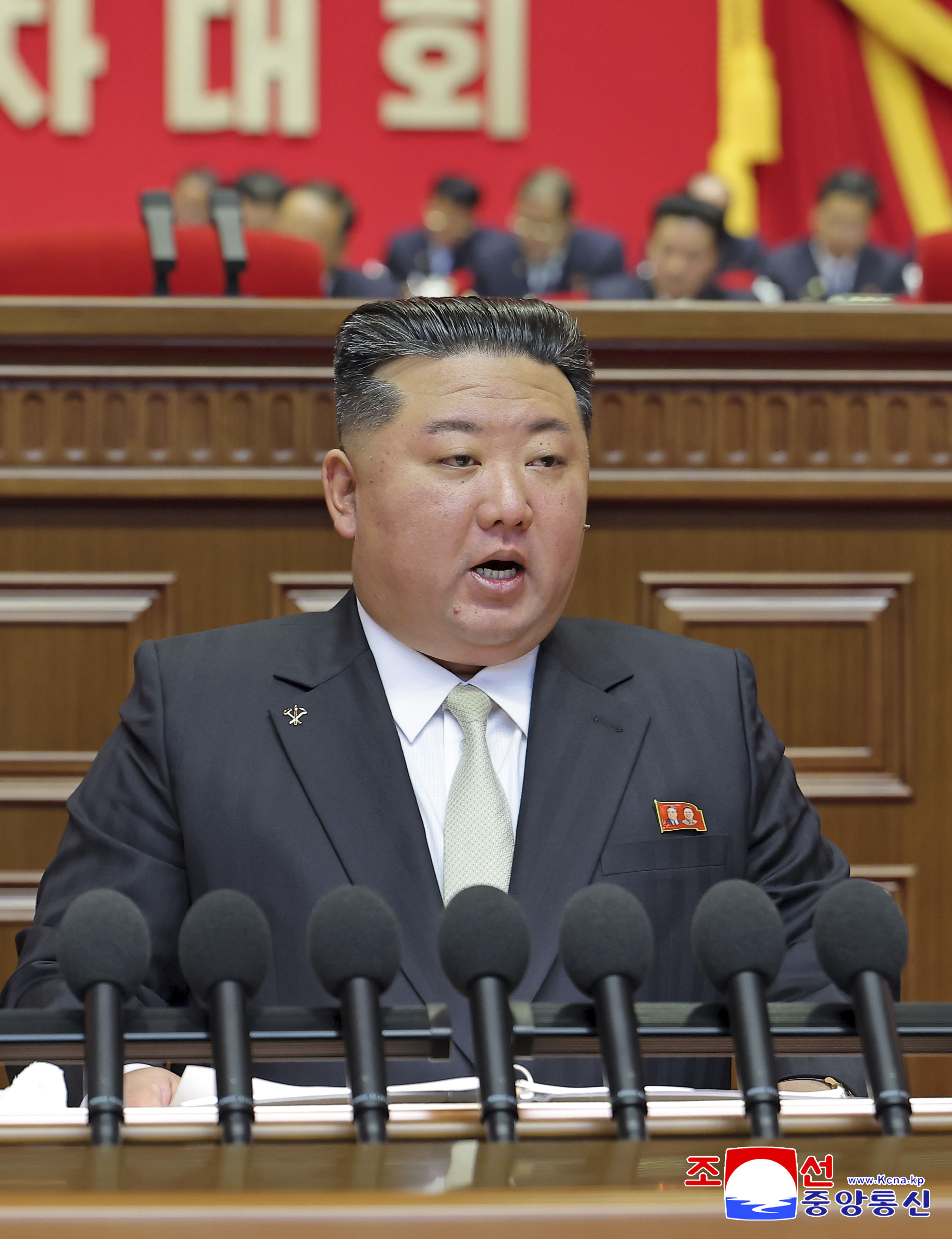金正恩氏、5年に1度の朝鮮労働党大会で政策を総括 経済で成果「飛躍の
