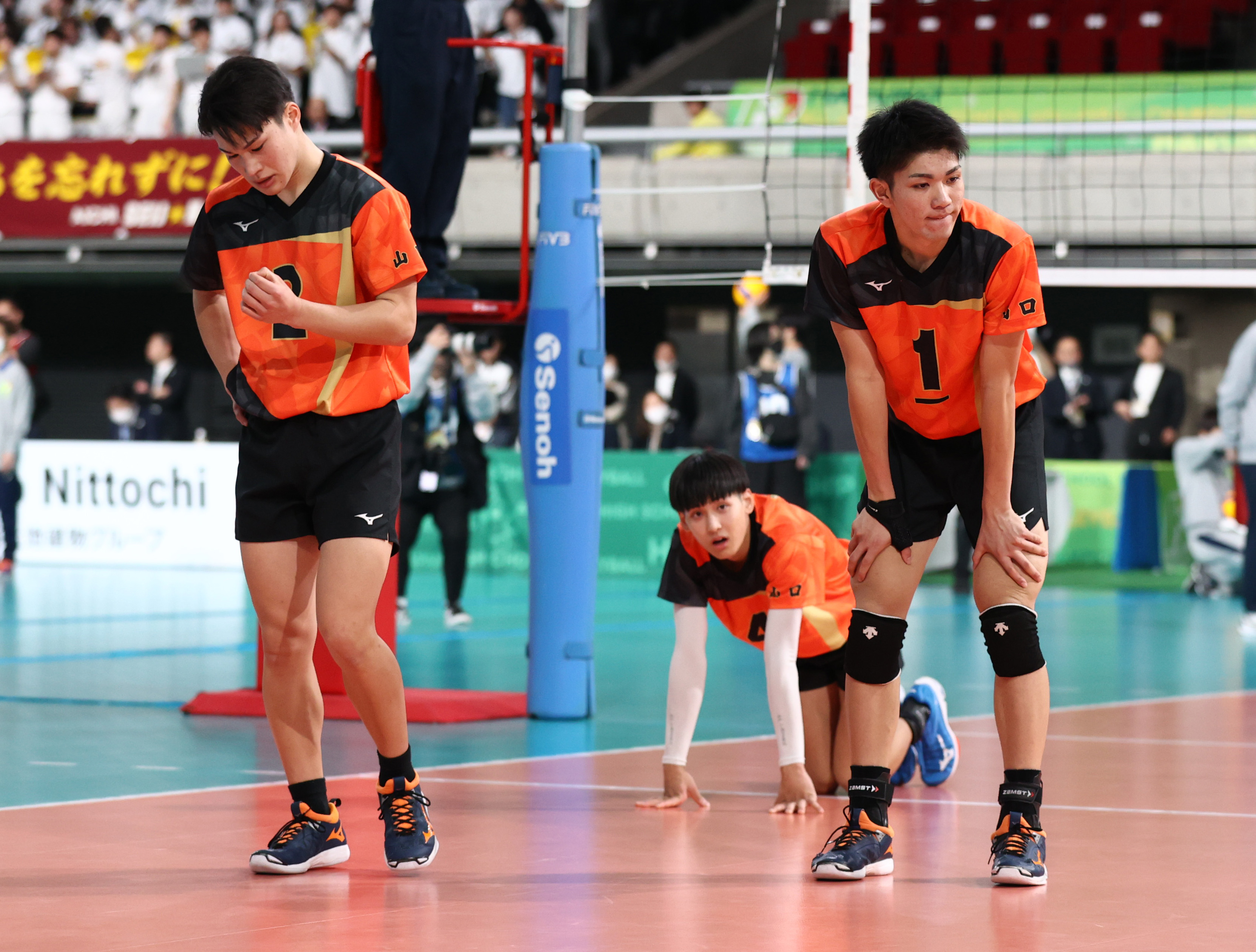 高川学園バレーボール部　練習着　Tシャツ 高川学園 バレーボール部Tシャツ 高川学園バレーボール部 練習着