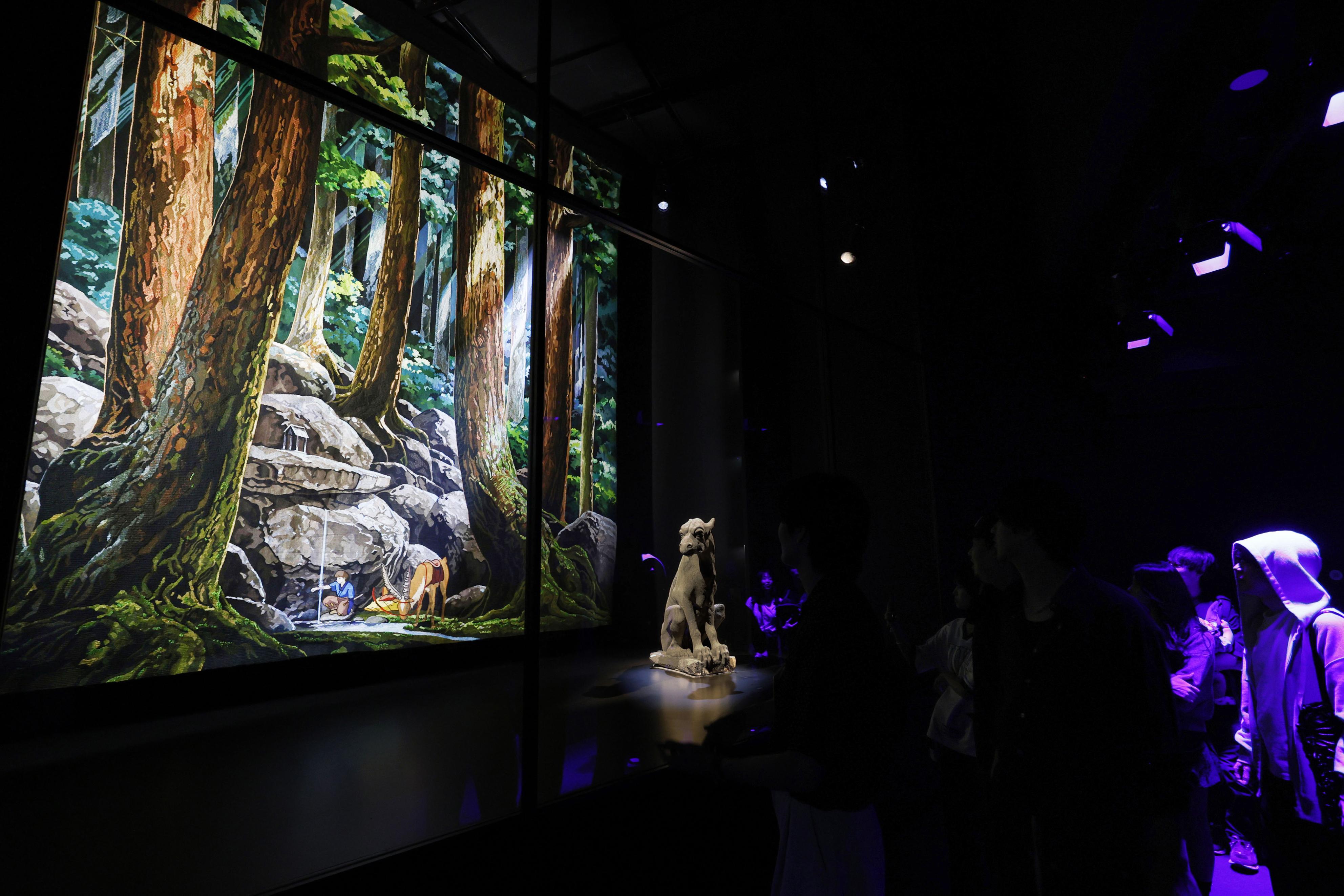 もののけ姫」の巨大タペストリーが万博フランス館に登場 無形