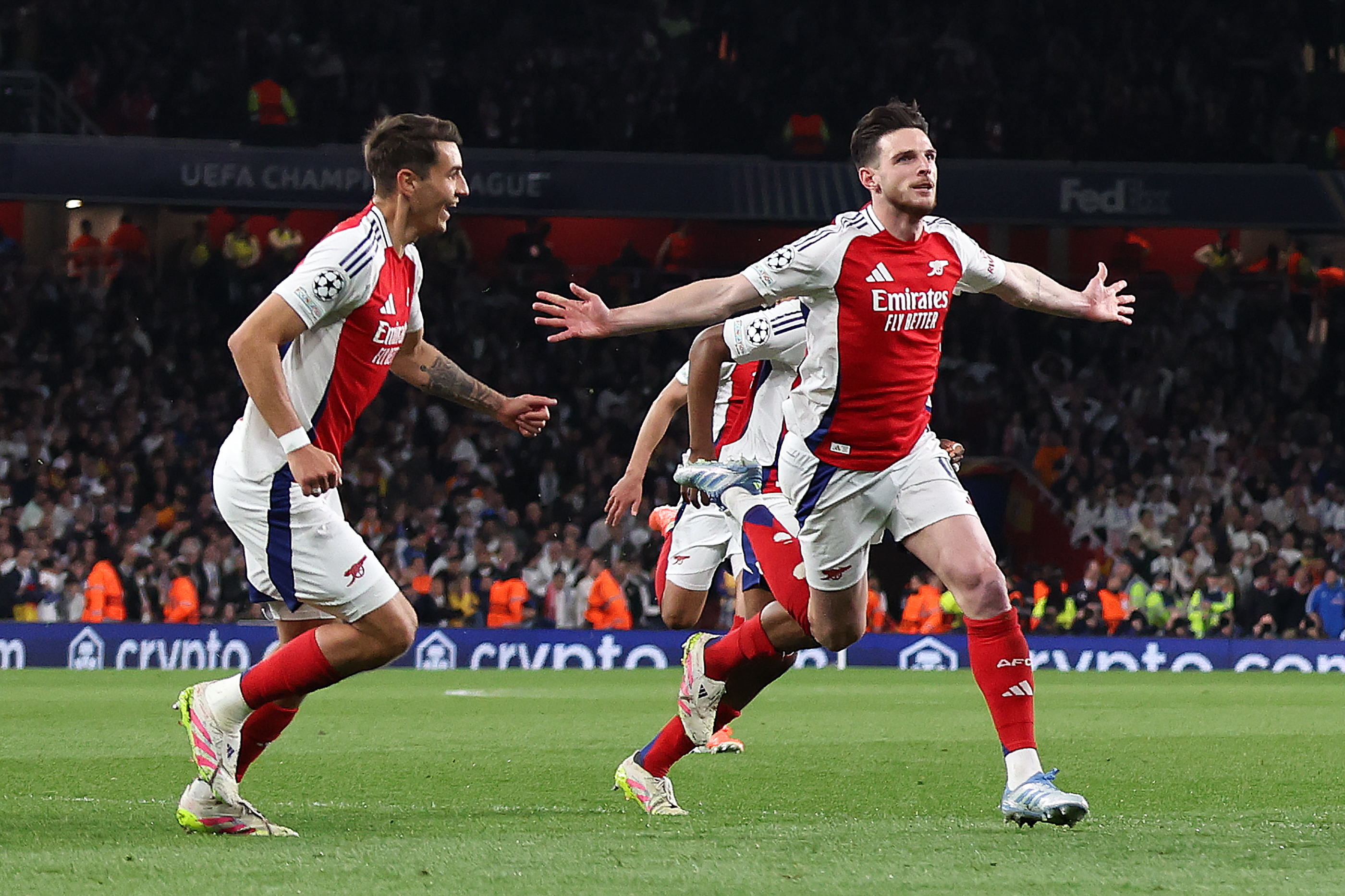 アーセナルがRマドリードに勝利、インテルも先勝 サッカーの欧州CL準々