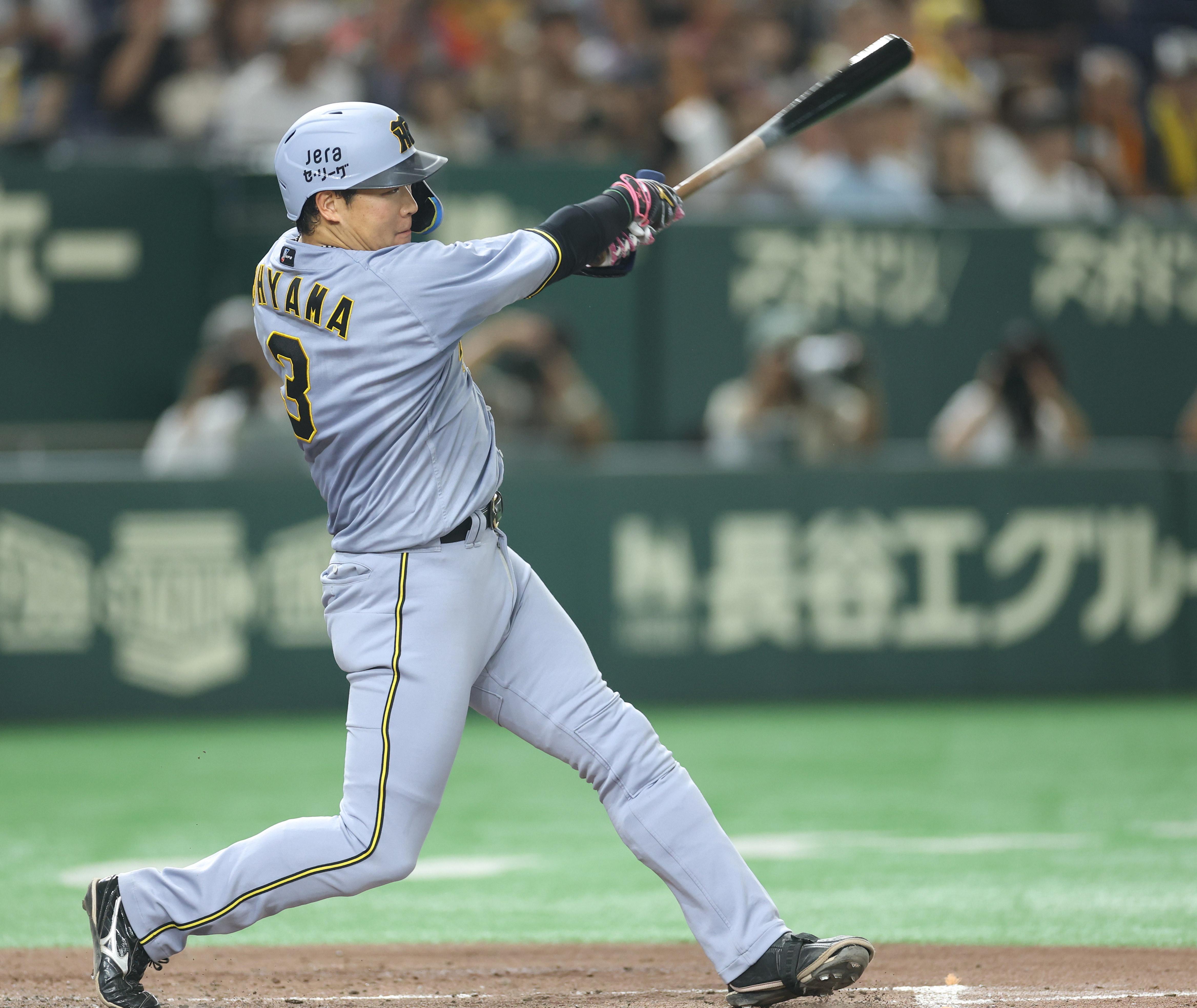 terutigers1024　100周年記念ボール　大山選手 250.阪神タイガース 大山悠輔 100号ホームラン プリントサイン