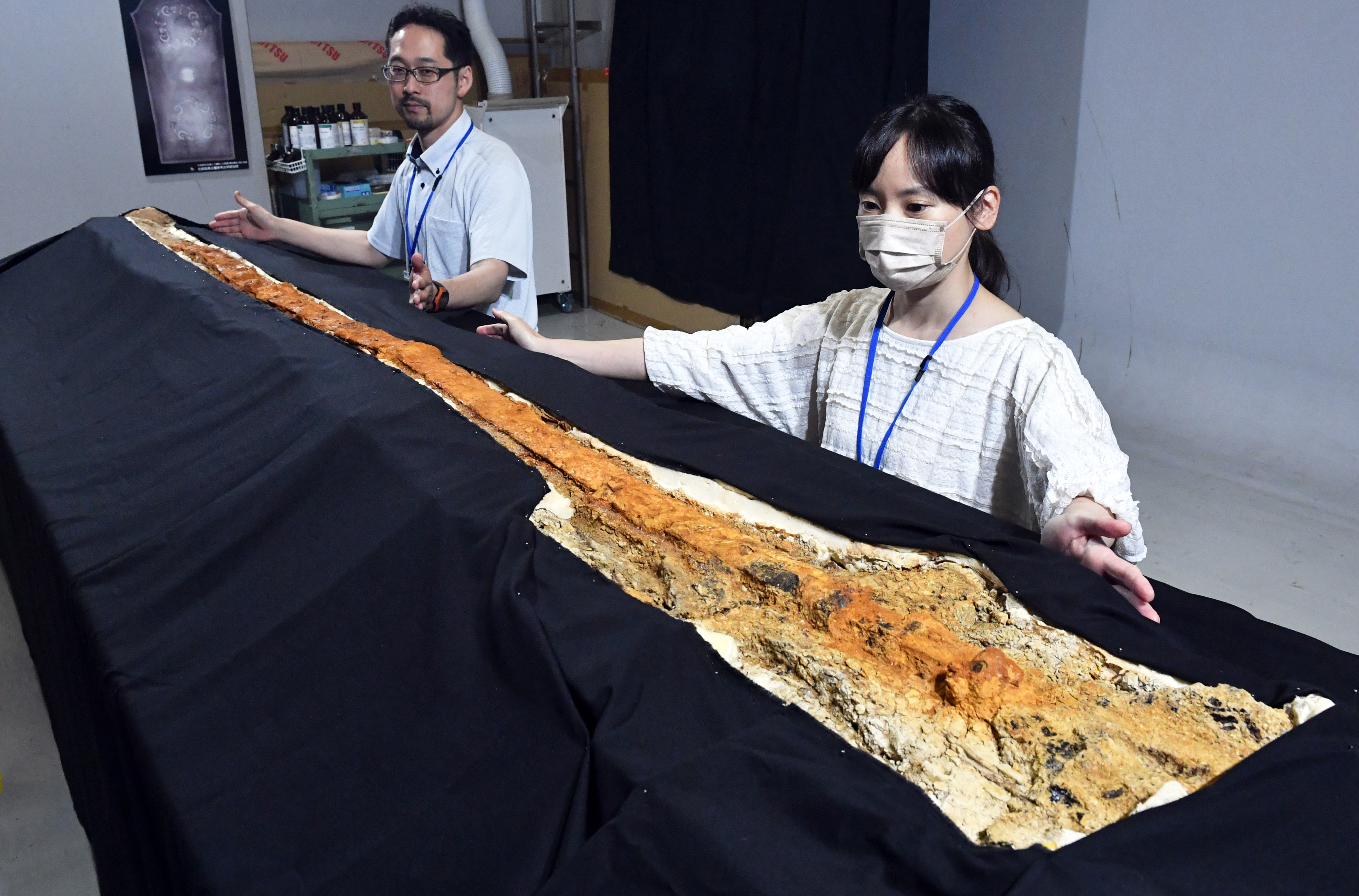 THE古墳】富雄丸山古墳の国内最大「蛇行剣」2・37mに込められた