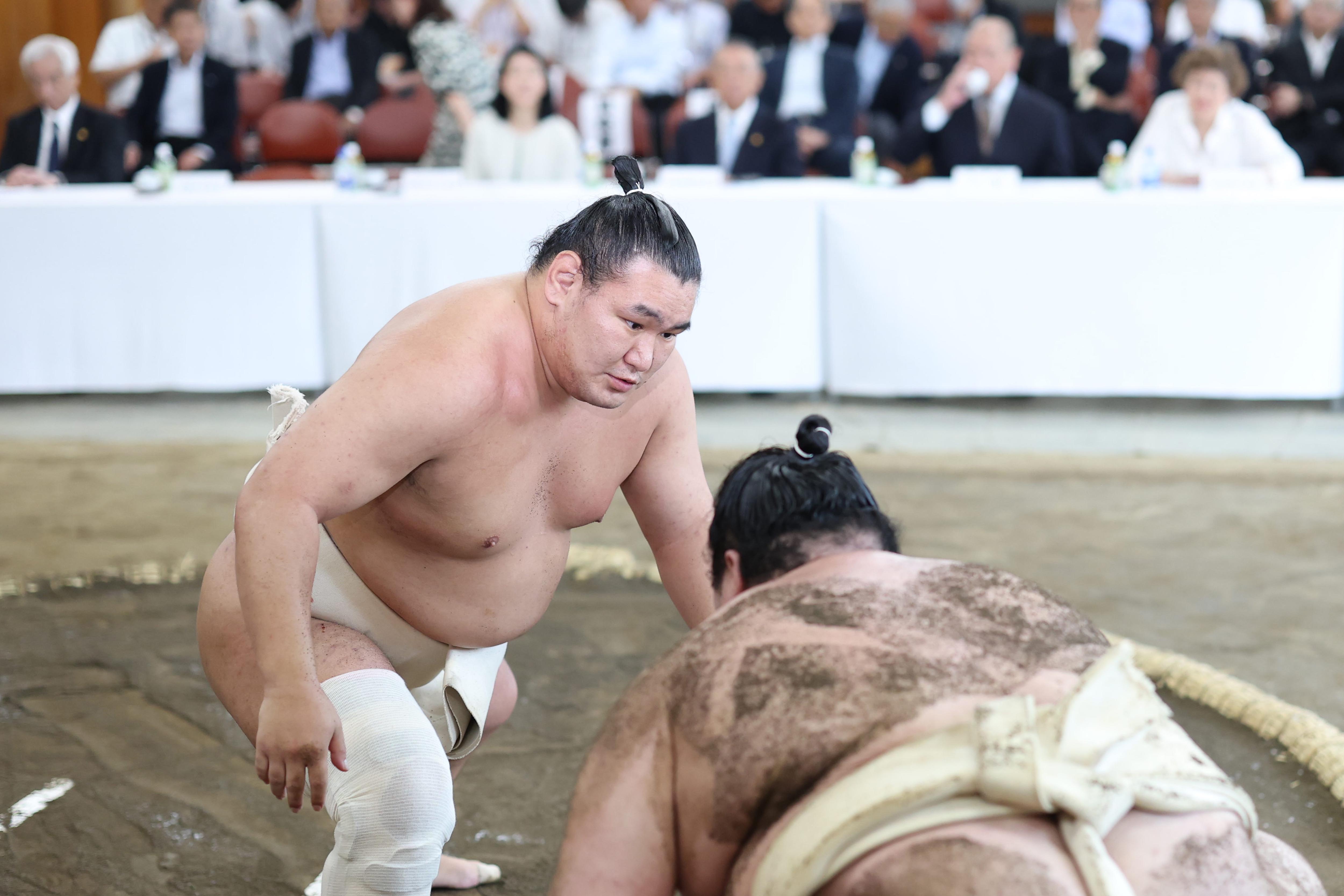 豊昇龍「万全ではない」 - サンスポ