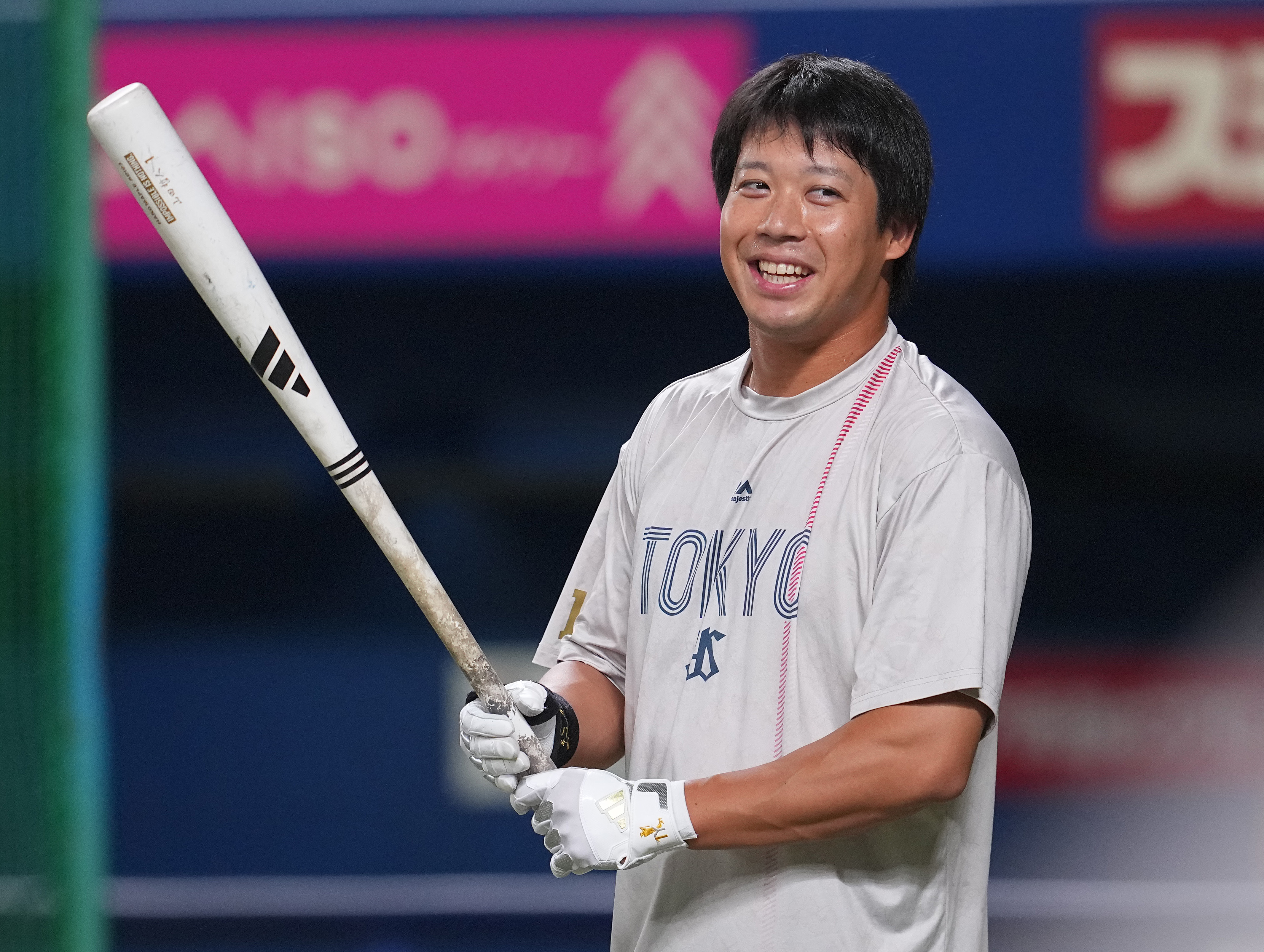 ヤクルト・山田哲人は「6番・一塁」で先発出場「やってやるぞという