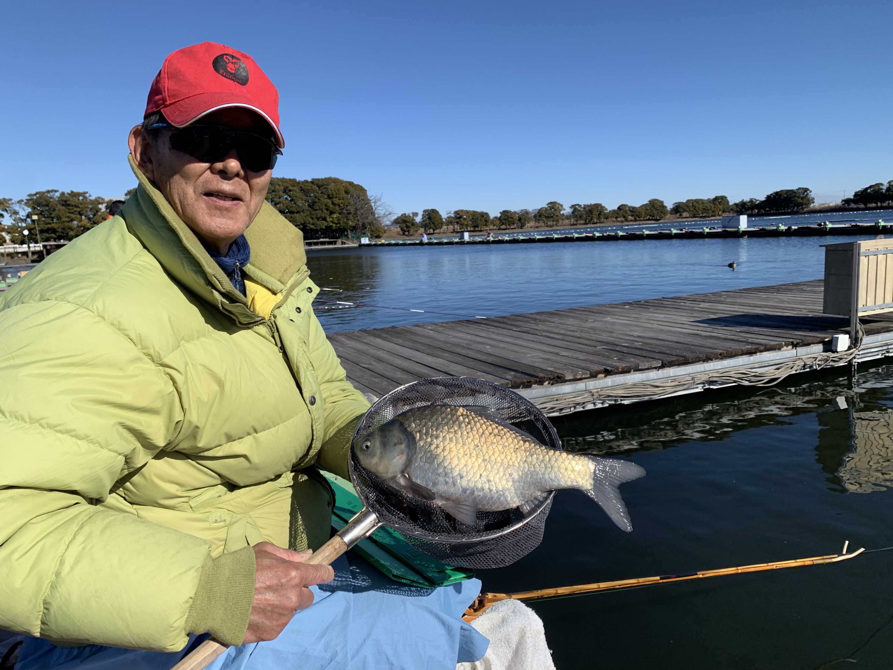 ヘラブナ】厳寒期でも1キロオーバー！自動計量器設置の椎の木湖 難度