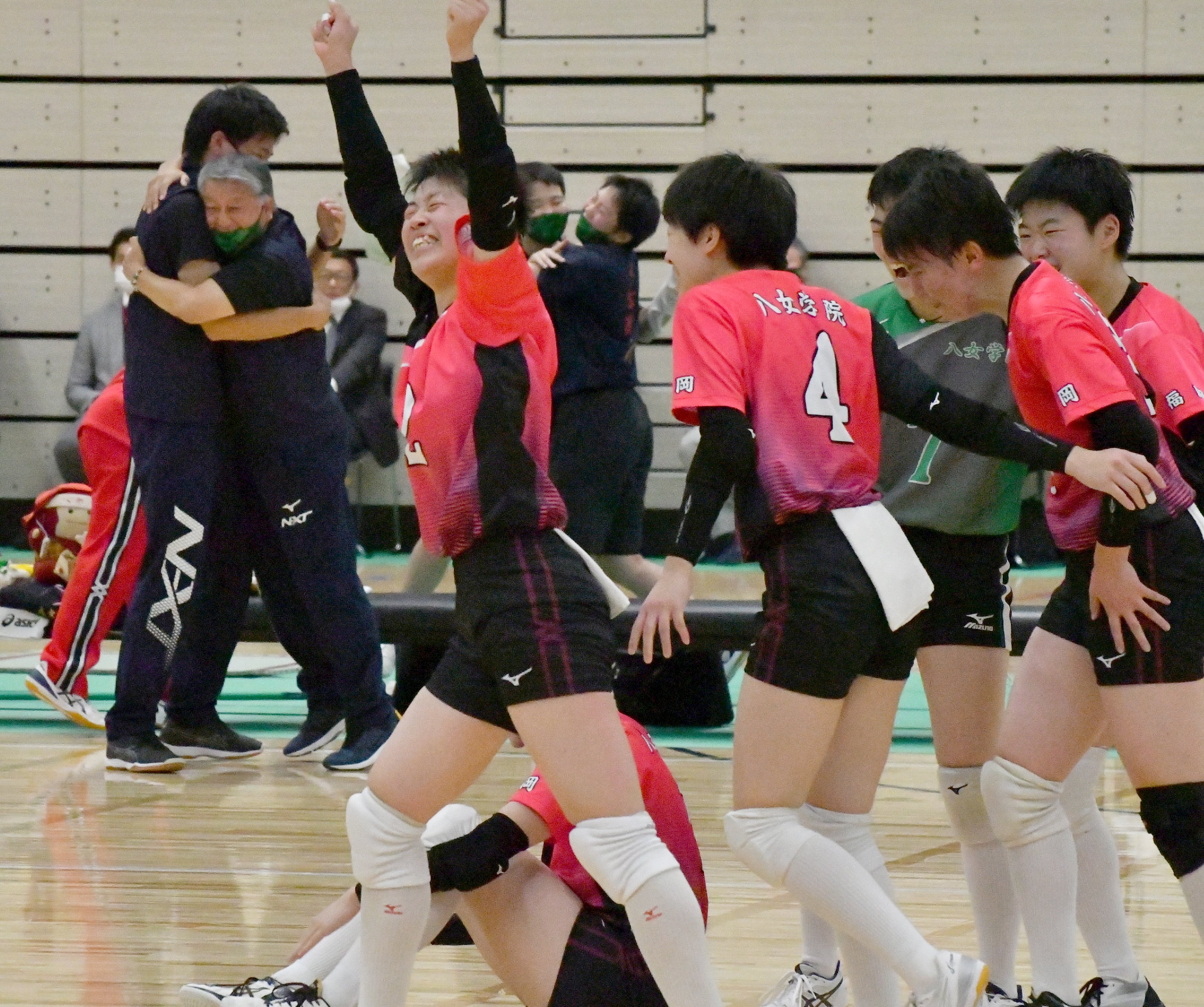 春高バレー 福岡 男子は昨年度日本一の東福岡が１１連覇 女子は八女学院が初の全国切符 産経ニュース