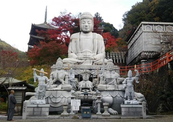 石像 鵜川四十八体石仏群 | AROUND JAPAN RV RENTAL DriveGuide