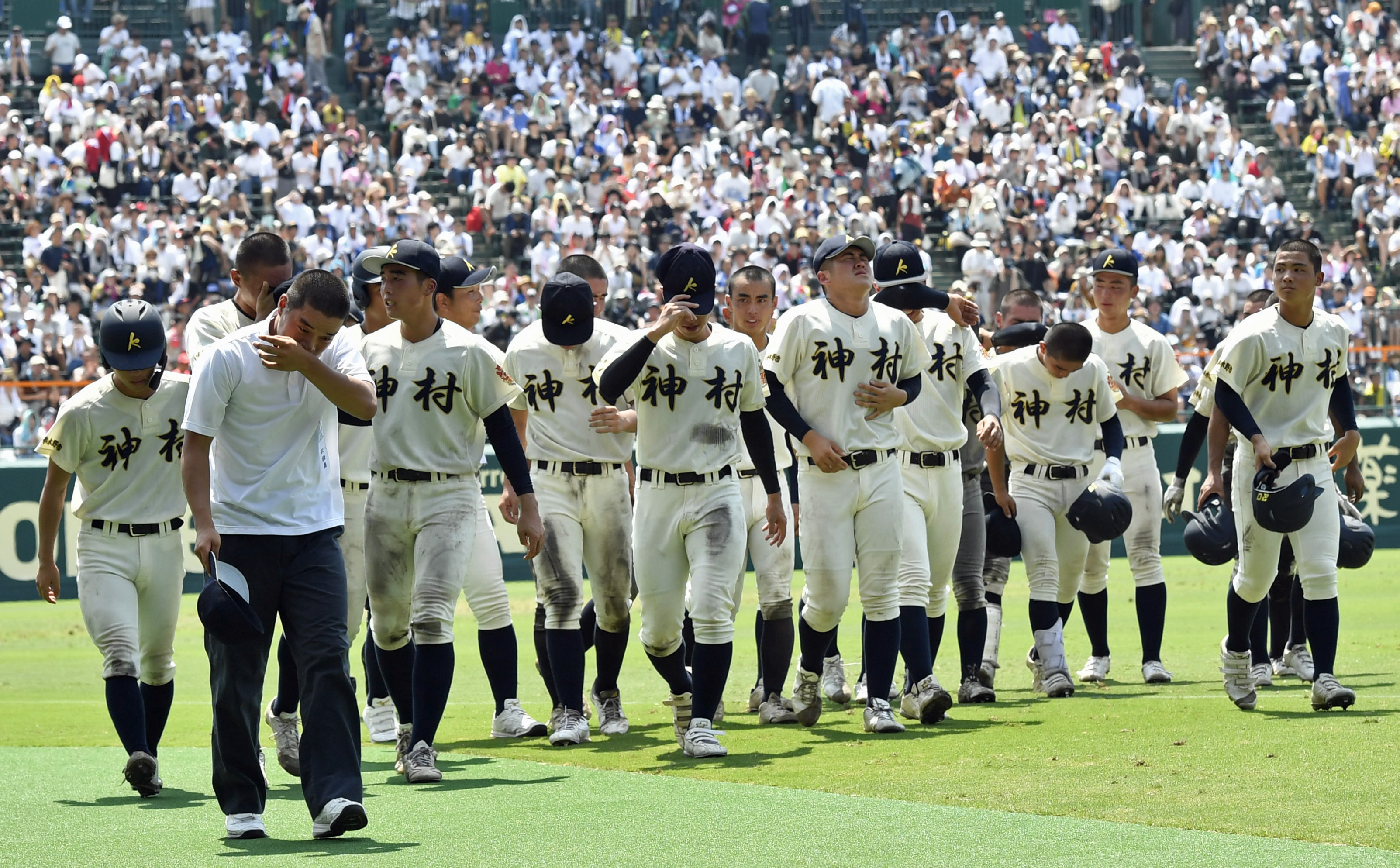 神村学園、痛恨の三回4失点「日本一は後輩たちの手で」 - 産経ニュース