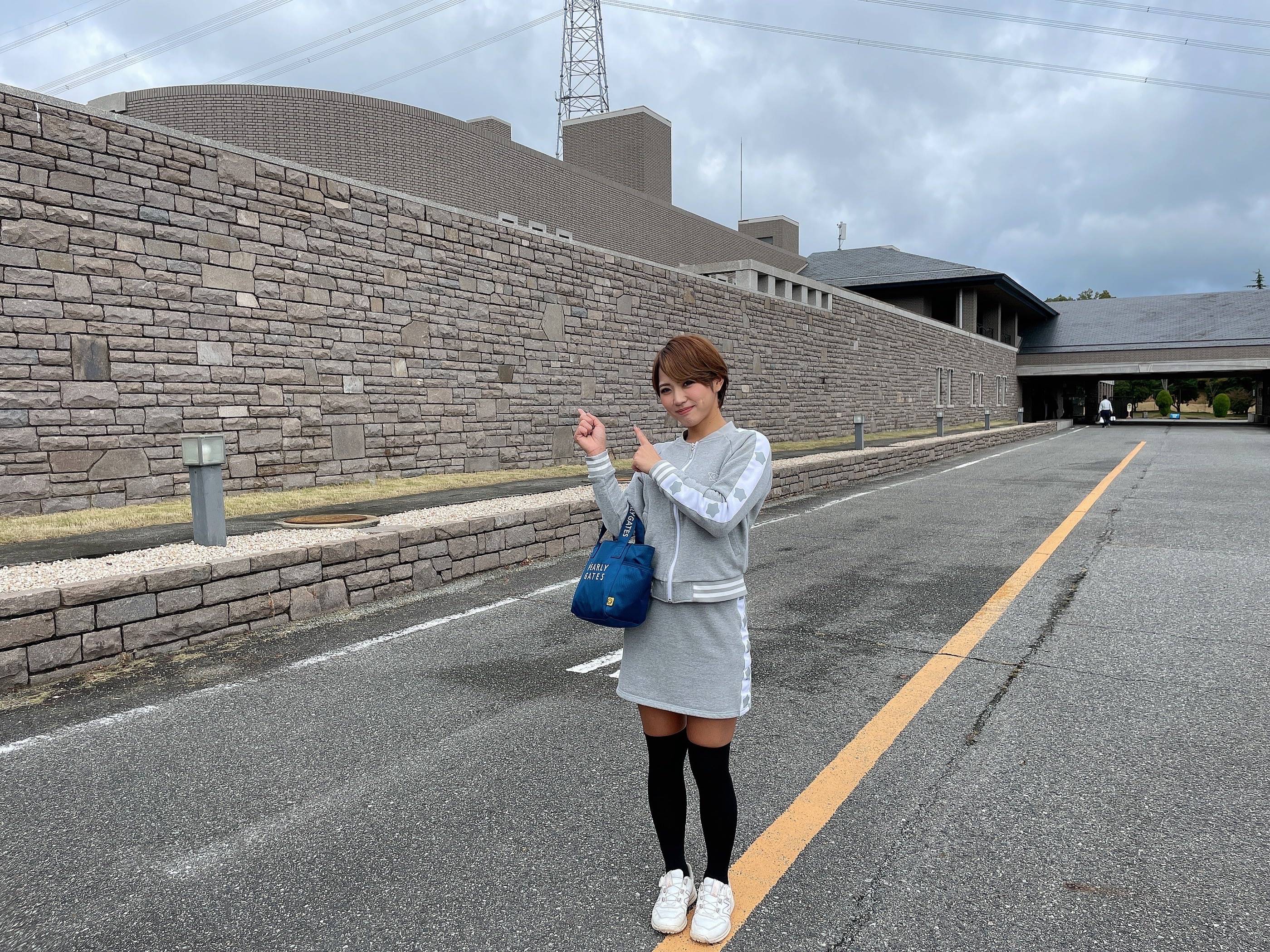 ちょろのスマイルラウンド 神戸グランドヒルｇｃ まるで豪華客船 高級感たっぷりなクラブハウス サンスポ