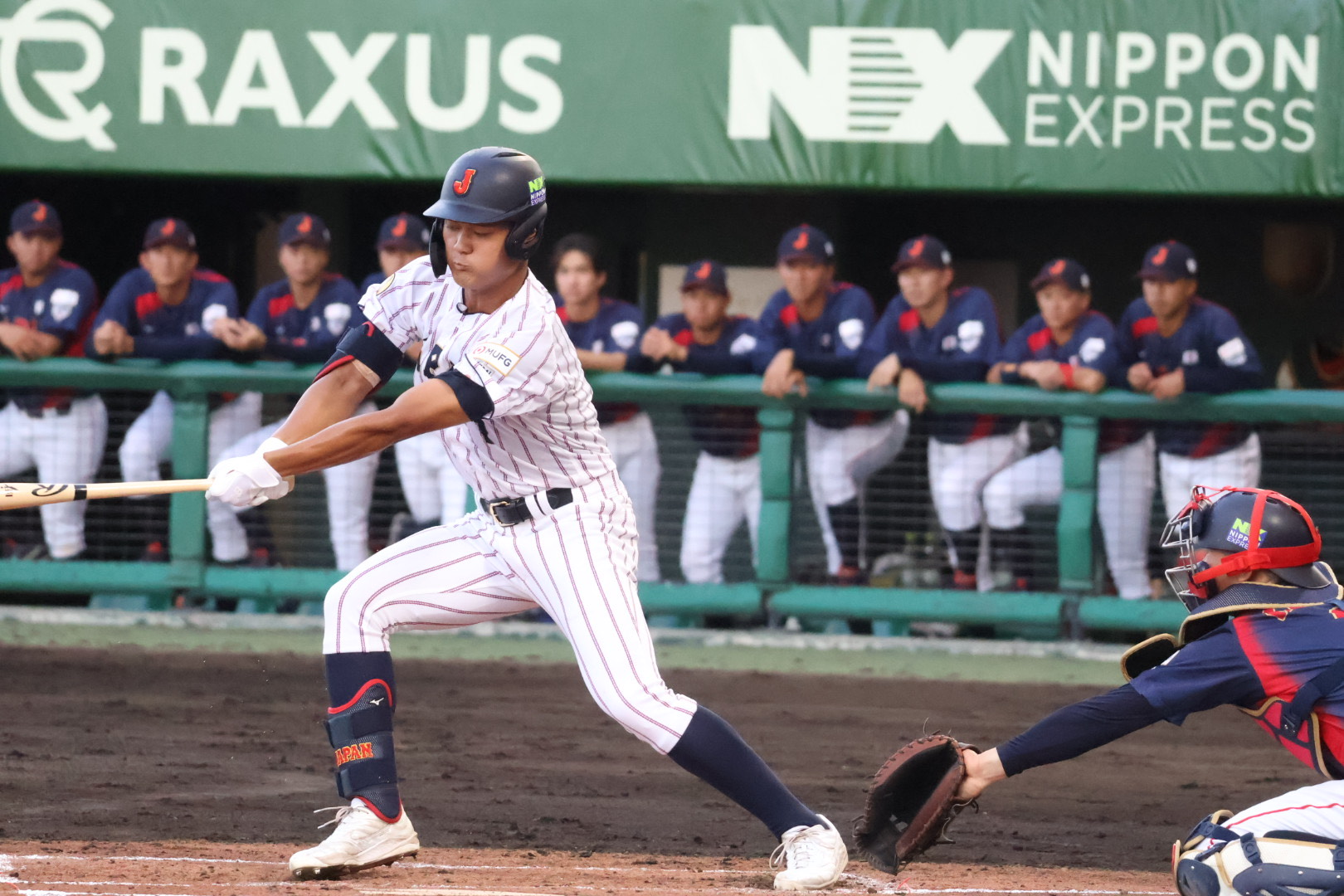 高校日本代表主将・阿部葉太、4番で4打数2安打 木製バットにも「不安は