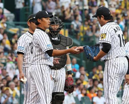 福原へ惜別メッセージ 虎 安藤 僕にないものをフクさんが フクさんにないものを僕が 1 2ページ サンスポ