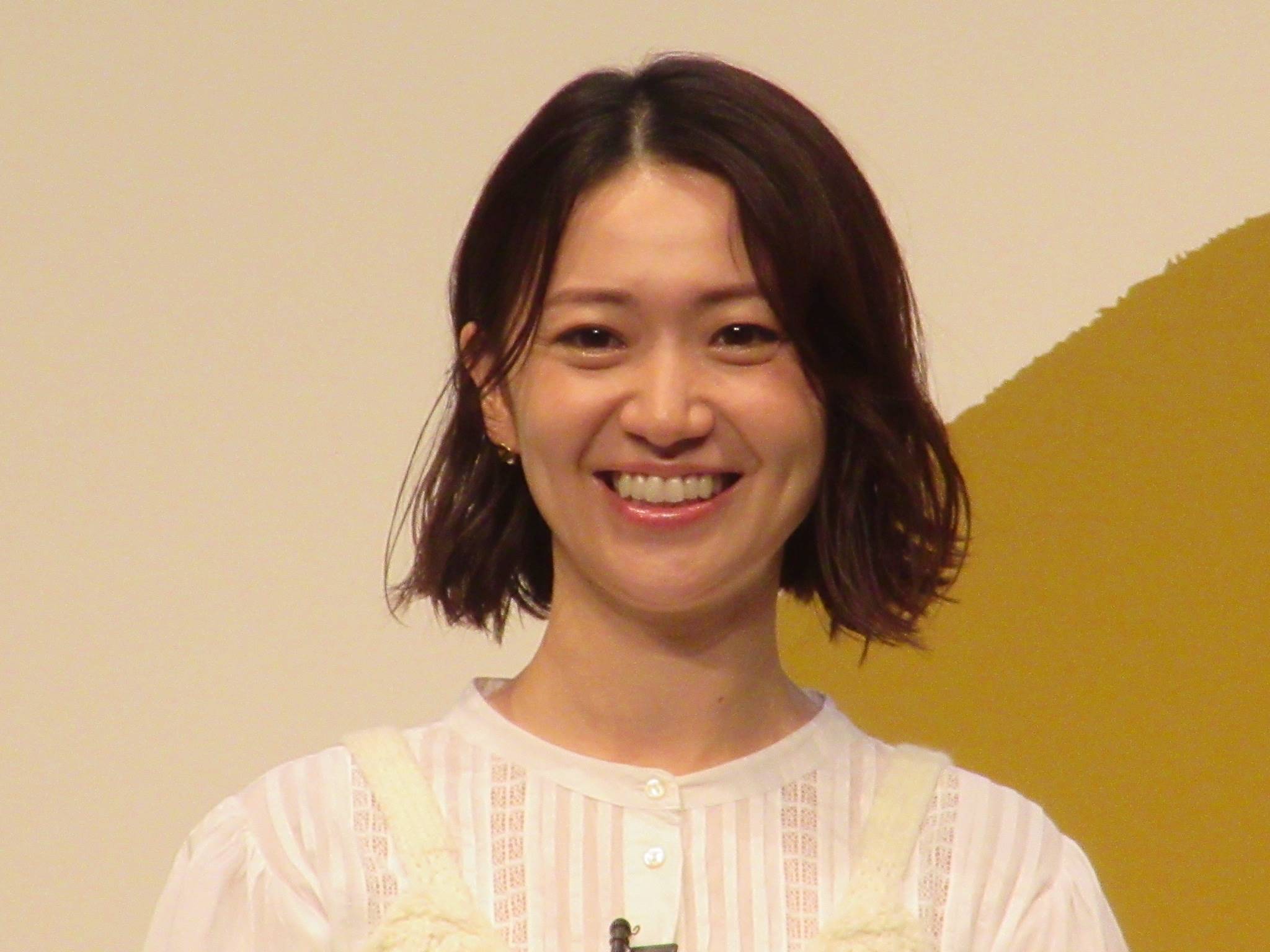 小嶋陽菜はいかに35億円をゲットしたか――「神セブン」から最強の経営者
