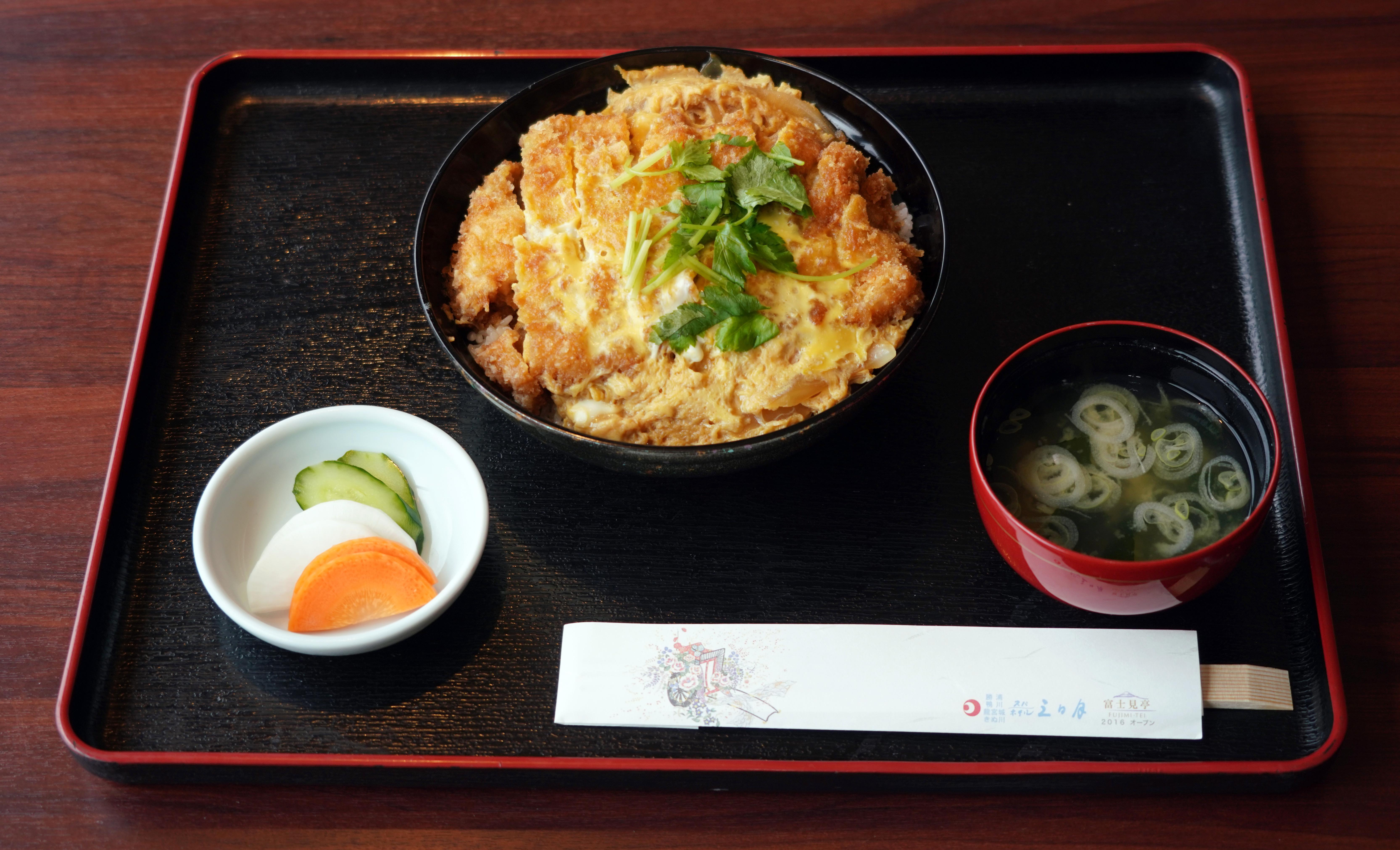 第９２期ヒューリック杯棋聖戦 藤井棋聖 昼食は木更津名物 あさりカレー イザ