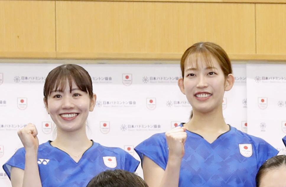 パリ五輪バドミントン日本代表 志田千陽 松山奈未 シダマツ直筆サイン