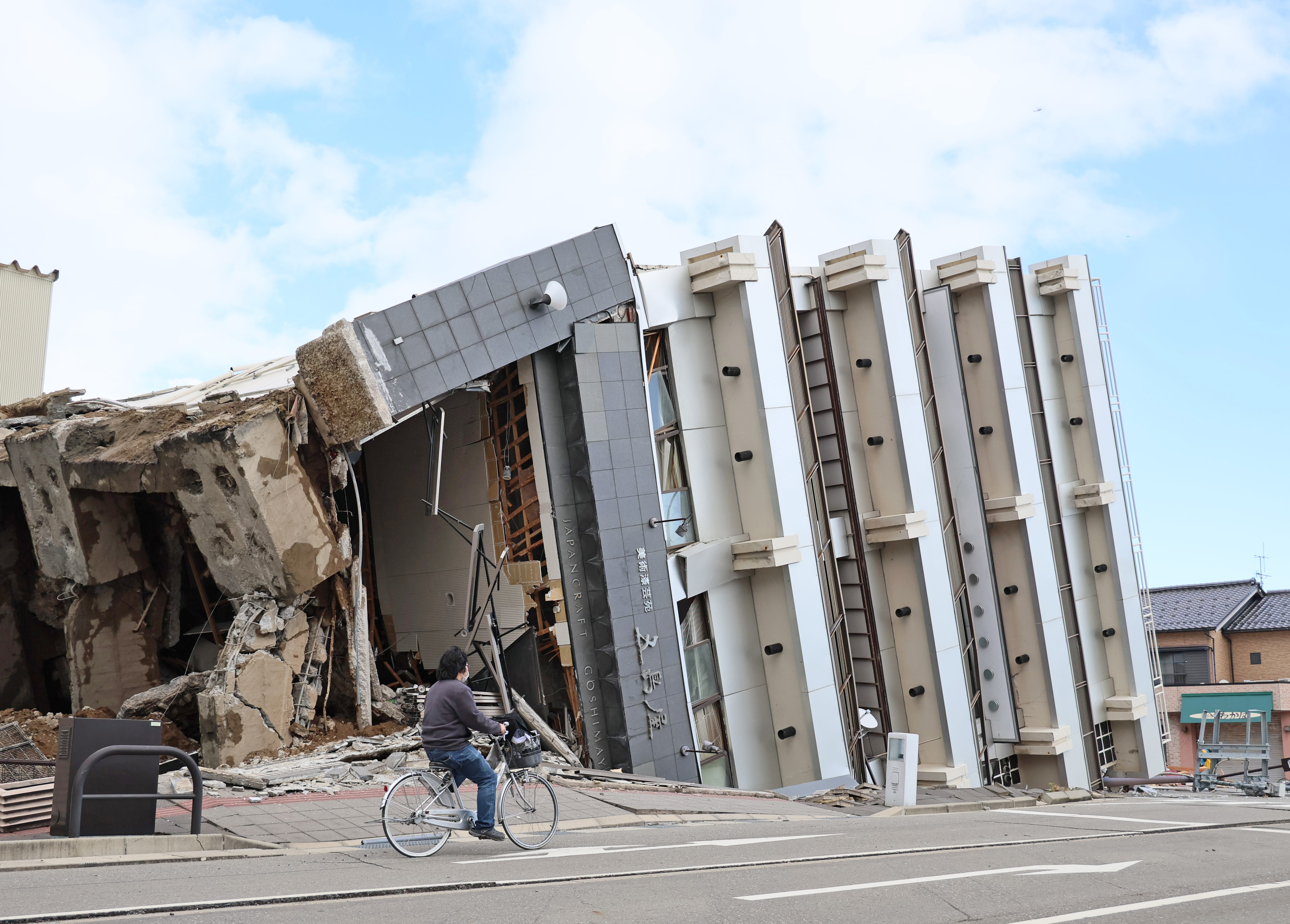 輪島で1・3メートルの地殻変動 能登半島地震、国土地理院が観測