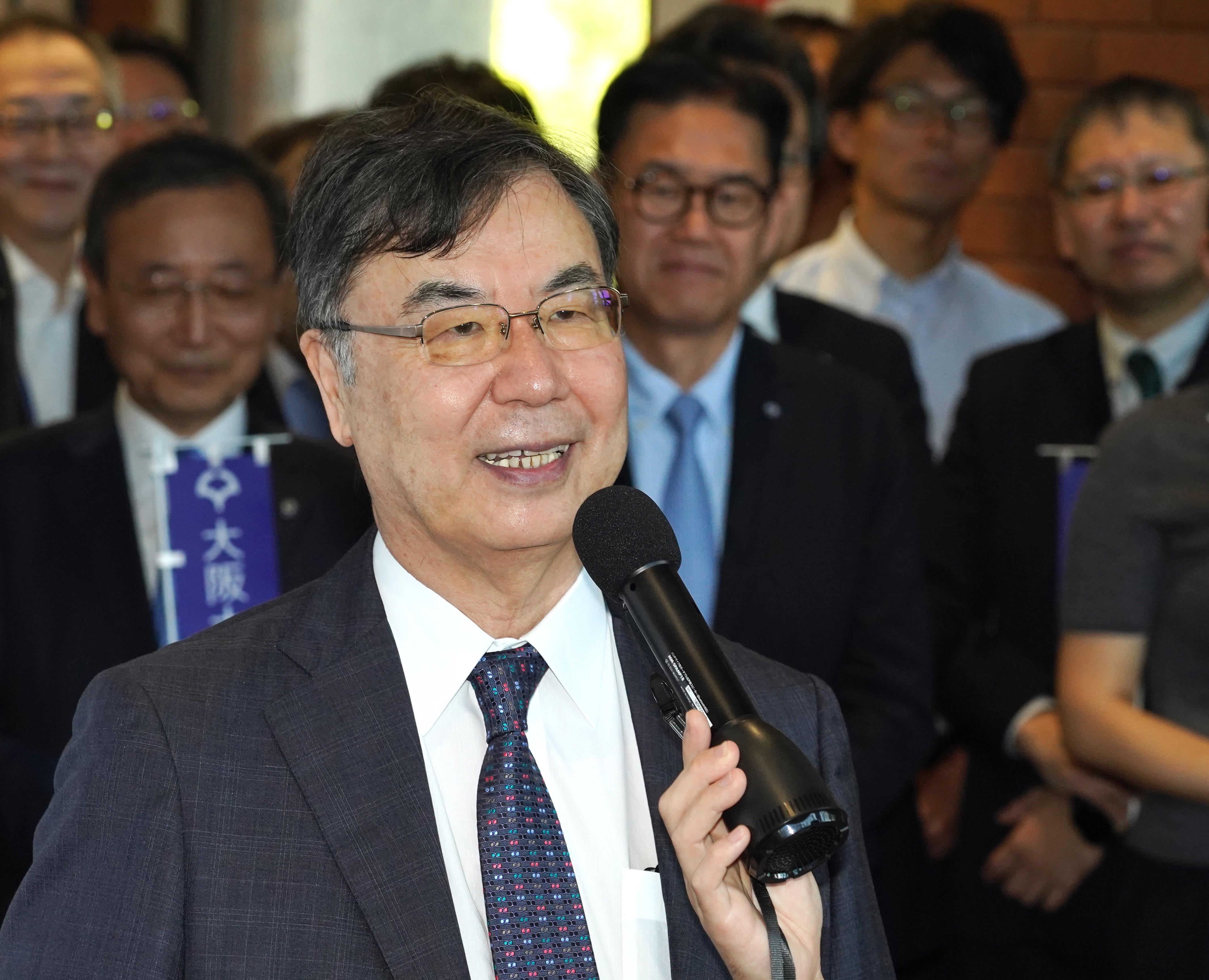 公の場での発言・インタビュー報道記録