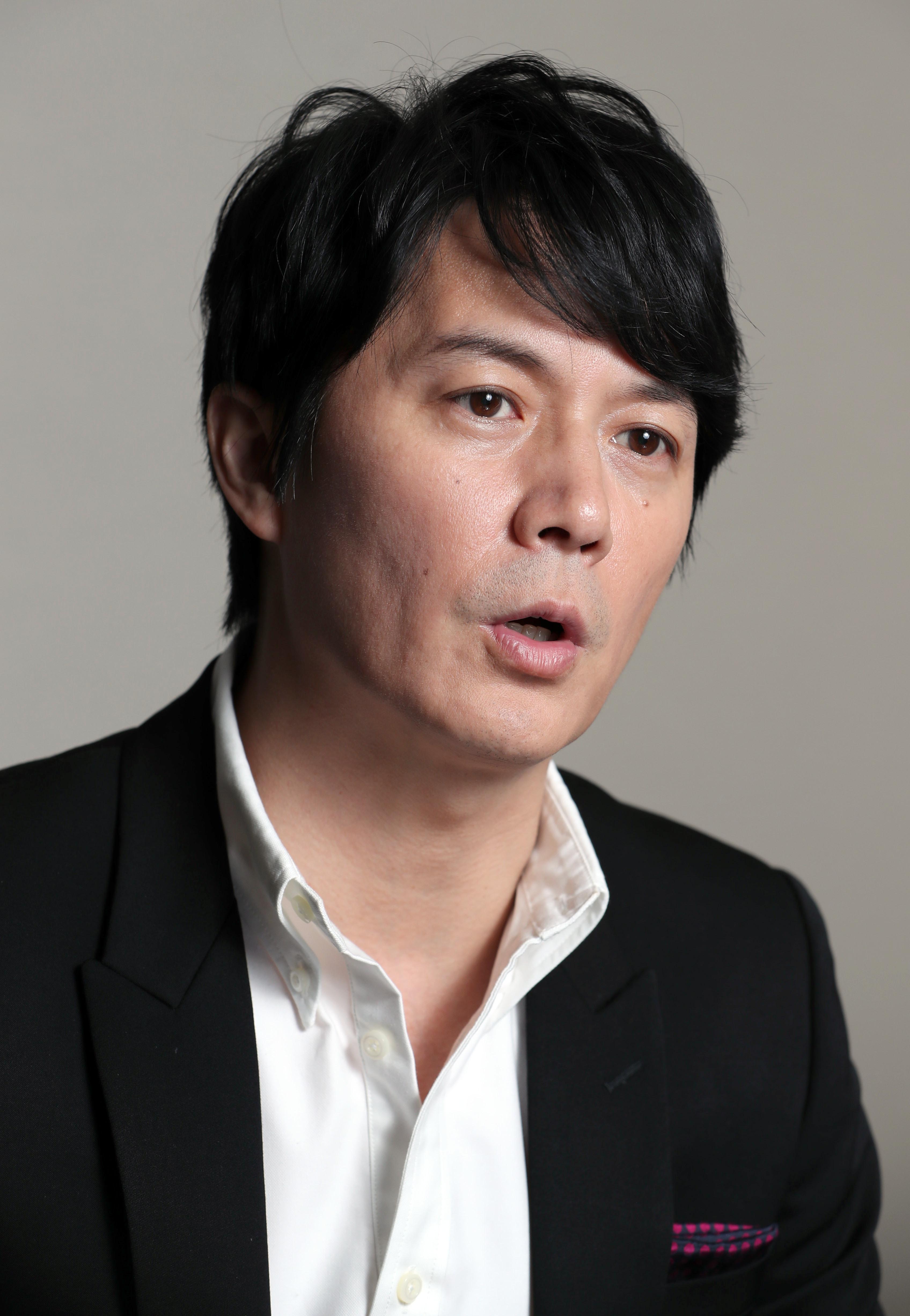 福山雅治、42年を共にするギターをSNSで公開 皿洗いのバイトで購入