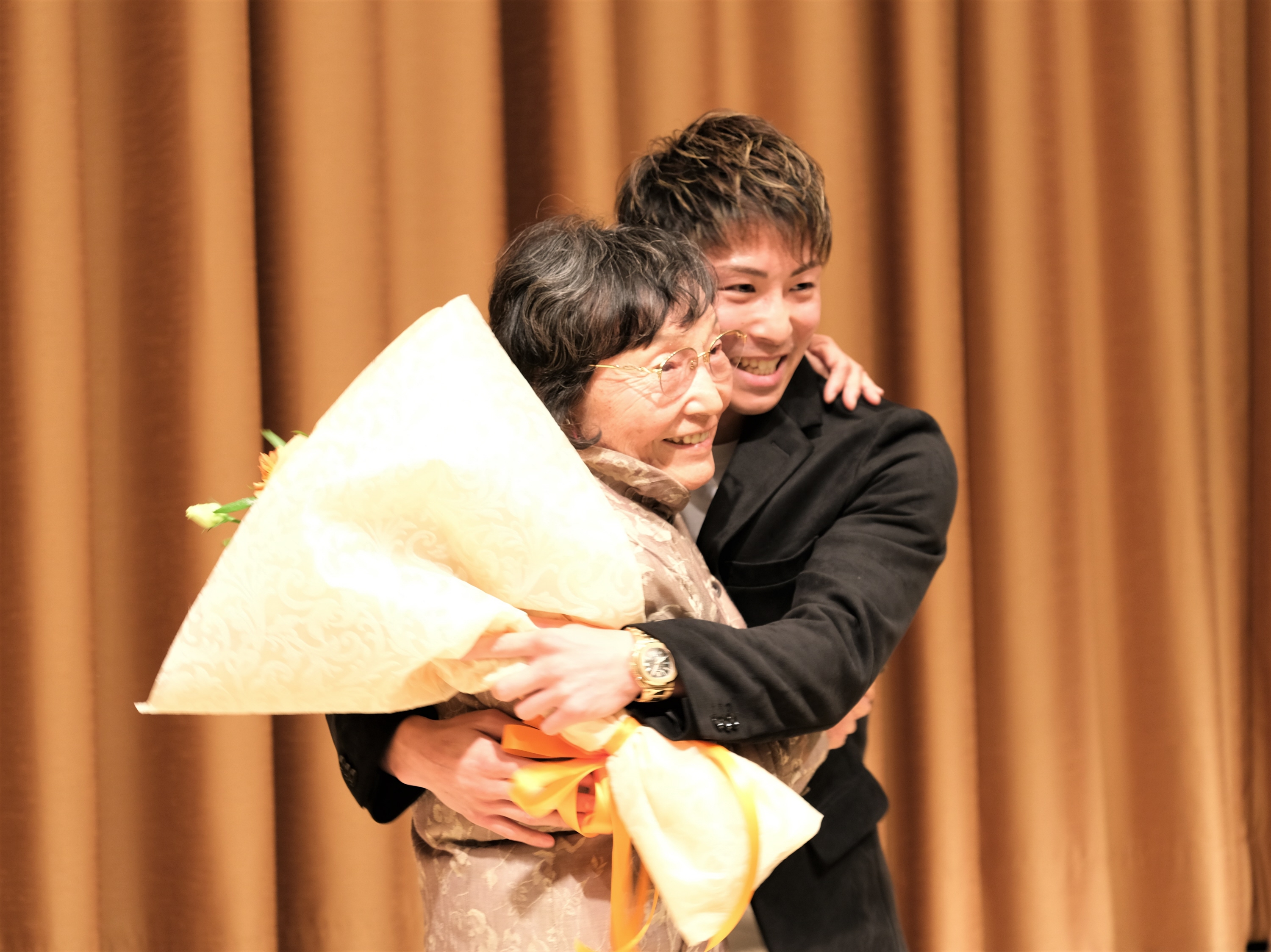 ボクシング】井上尚弥、大橋ジム後援会の懇親会で4団体統一戦について