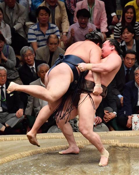 大相撲夏場所 白鵬 全勝は気持ちいい イザ