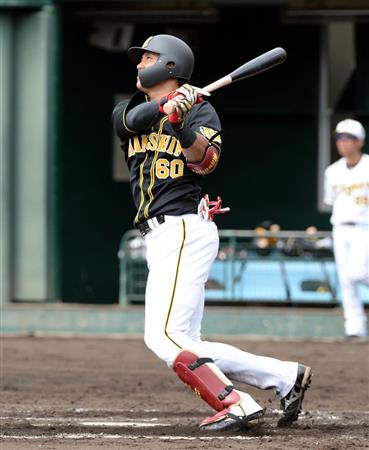 センターは 俺だ 阪神 中谷 虎１号豪快３ラン もっとアピール サンスポ