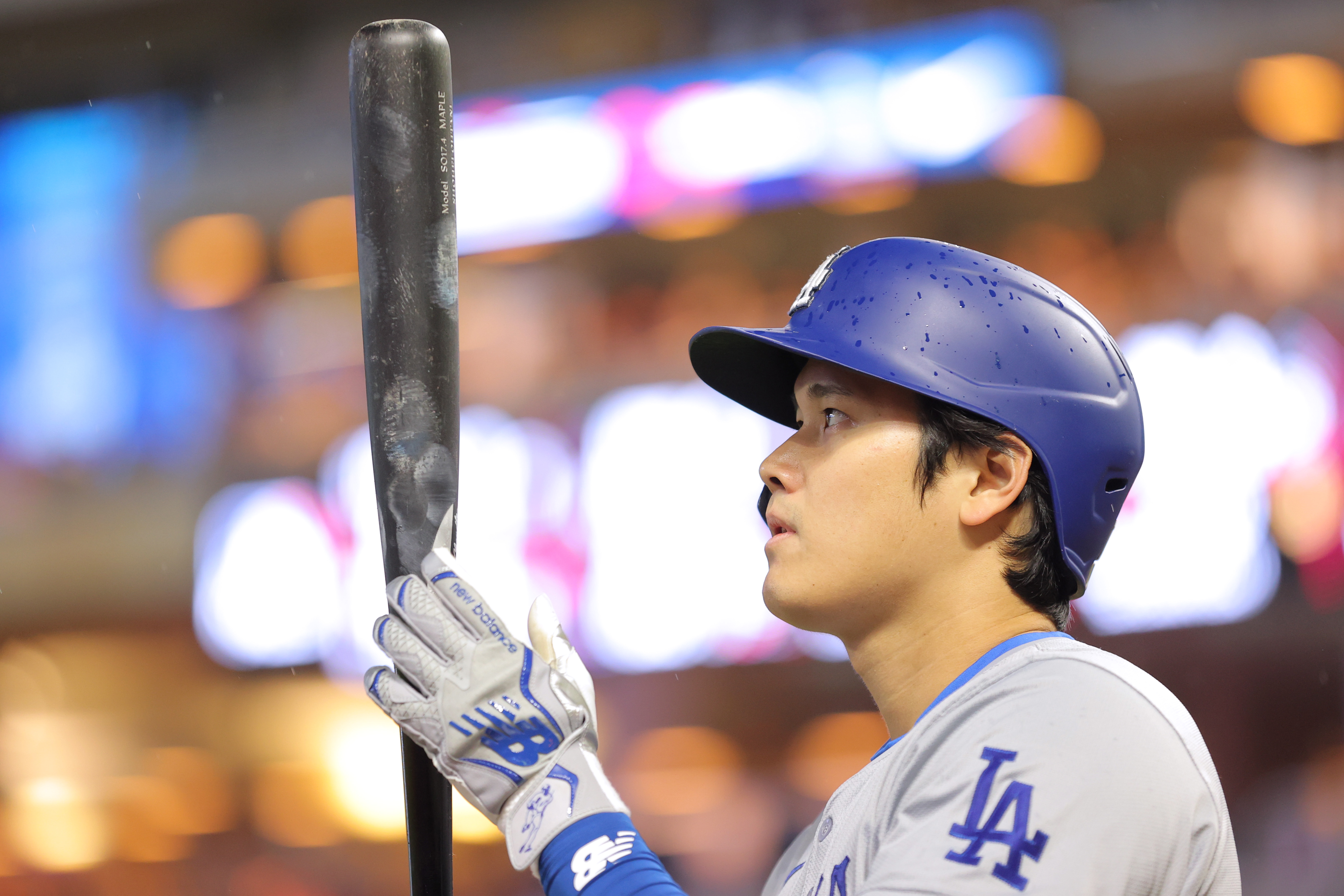 OT クリケットバット　人気　縦振り　大谷翔平　スピンバット 写真：【広島】カープOBのクリケット選手が〝クリケットバット