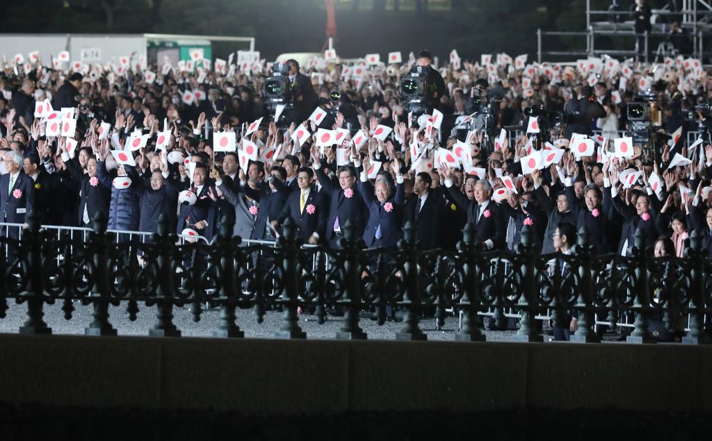 伊吹元議長 画竜点睛を欠いた 国民祭典の 万歳 連呼に苦言 産経ニュース