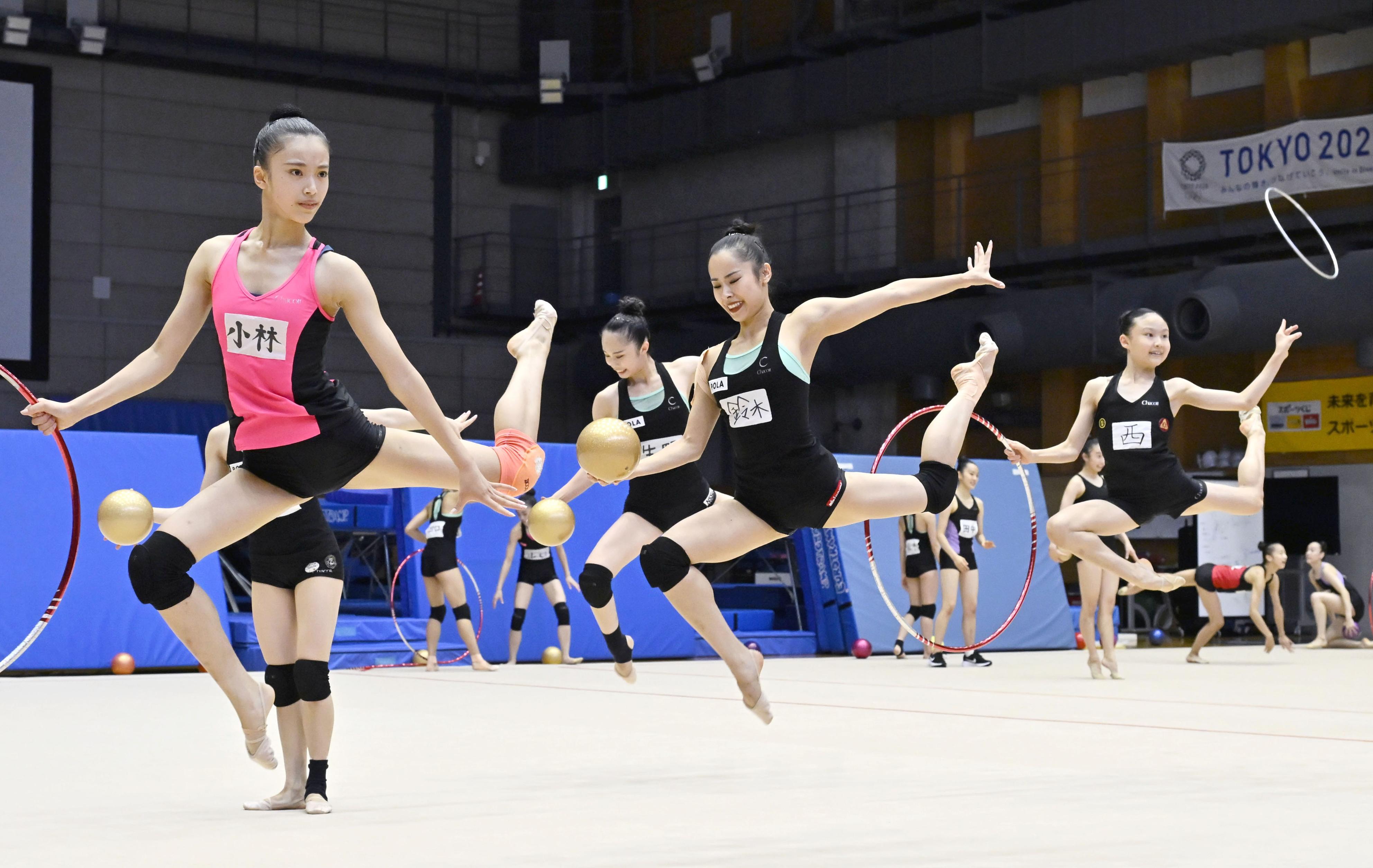 鈴木歩佳ら選出、花村夏実は候補生 新体操団体の日本代表トライアウト