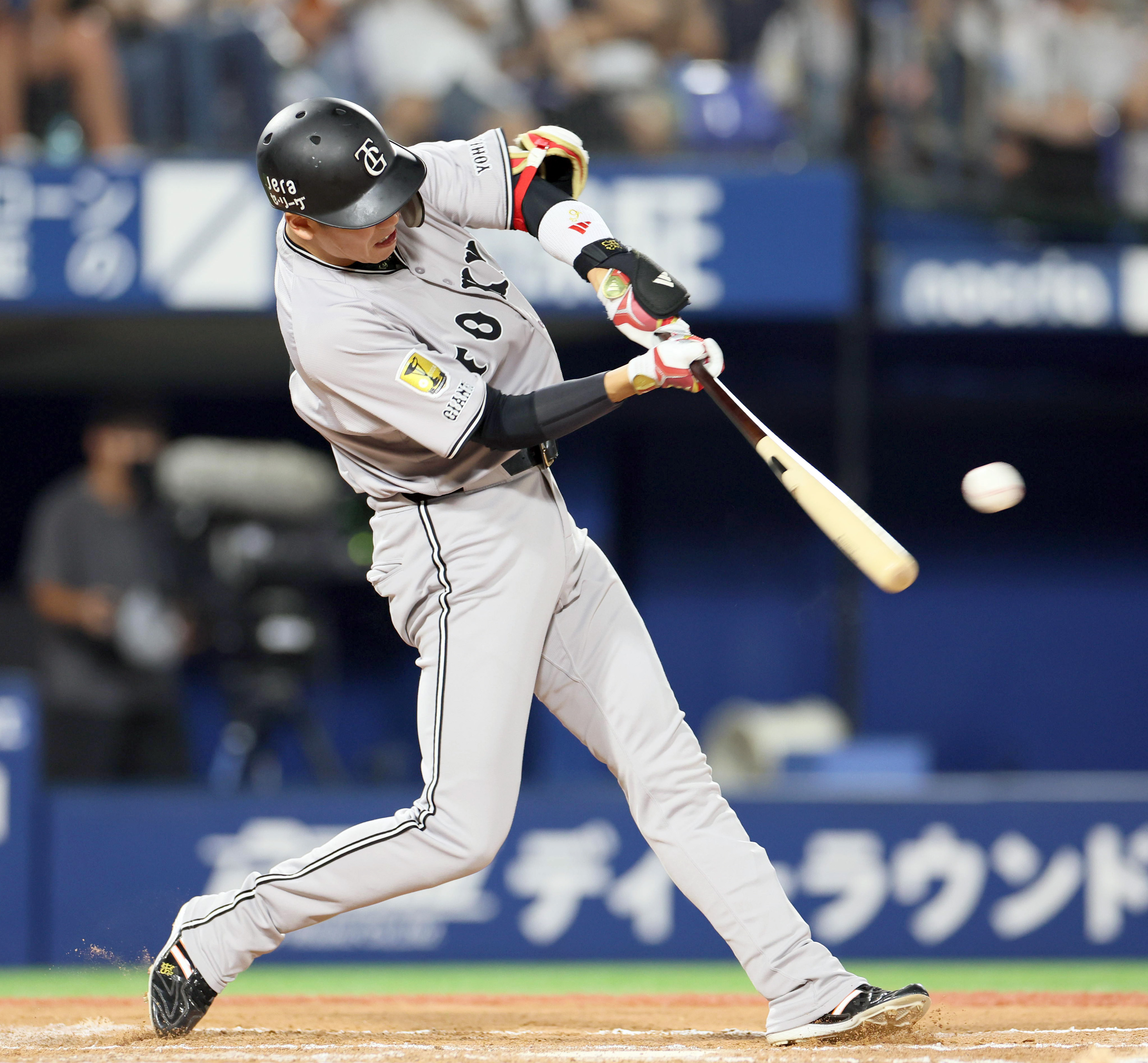 データBOX】巨人・坂本勇人が通算469本目の二塁打 今季10本目で