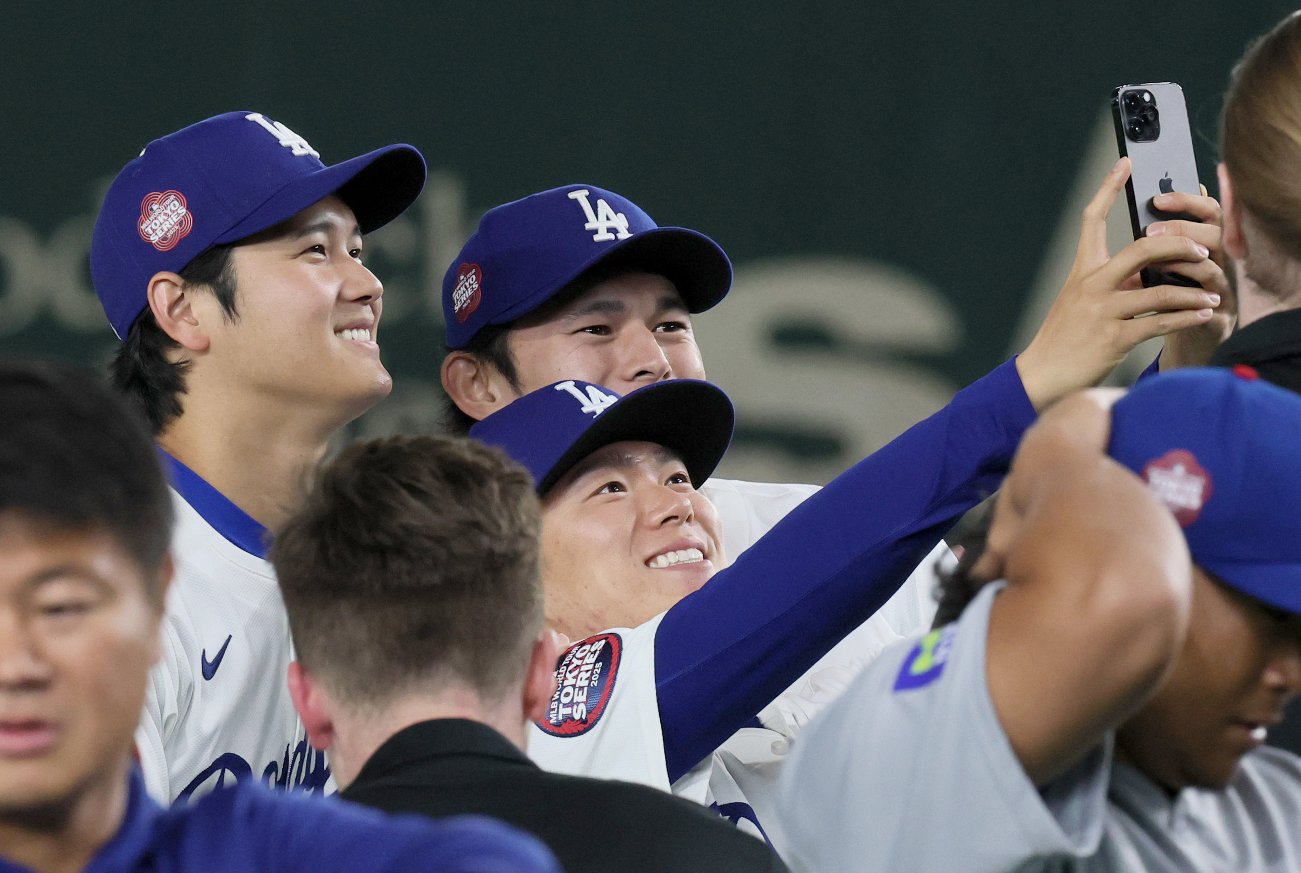 祝リーグ優勝大谷翔平特価！Edwards LunaSea Inoran 2025 NL MVP受賞記念 大谷翔平プレミアムフレーム切手セット 【送料