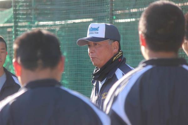 高校野球通信 元ヤクルト捕手 芦沢真矢さん 高校野球監督として奮闘中 人間力を学んでほしい 1 3ページ 産経ニュース