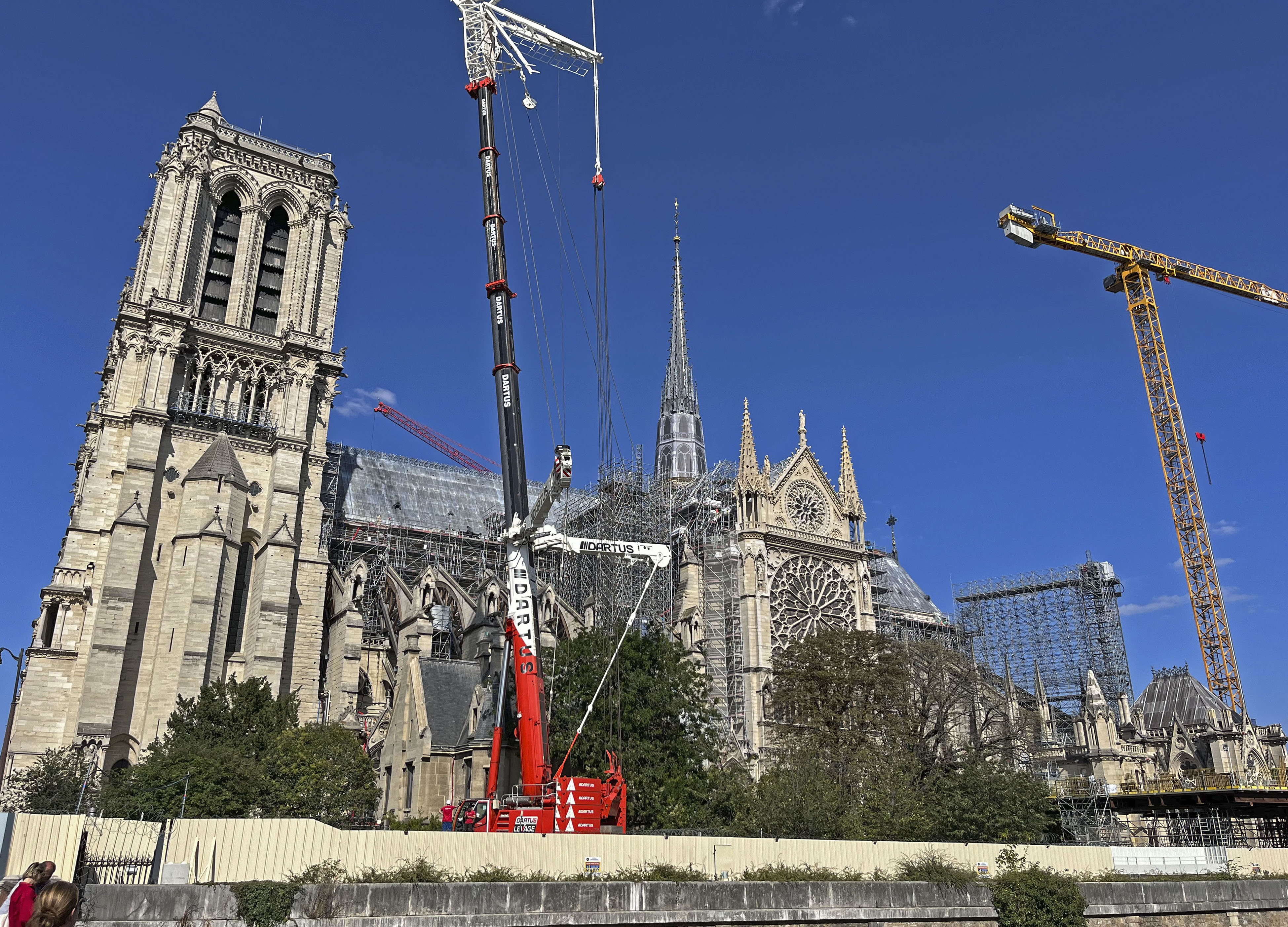 火災後再開に合わせ展覧会 ノートルダム聖堂、東京で11月6日から