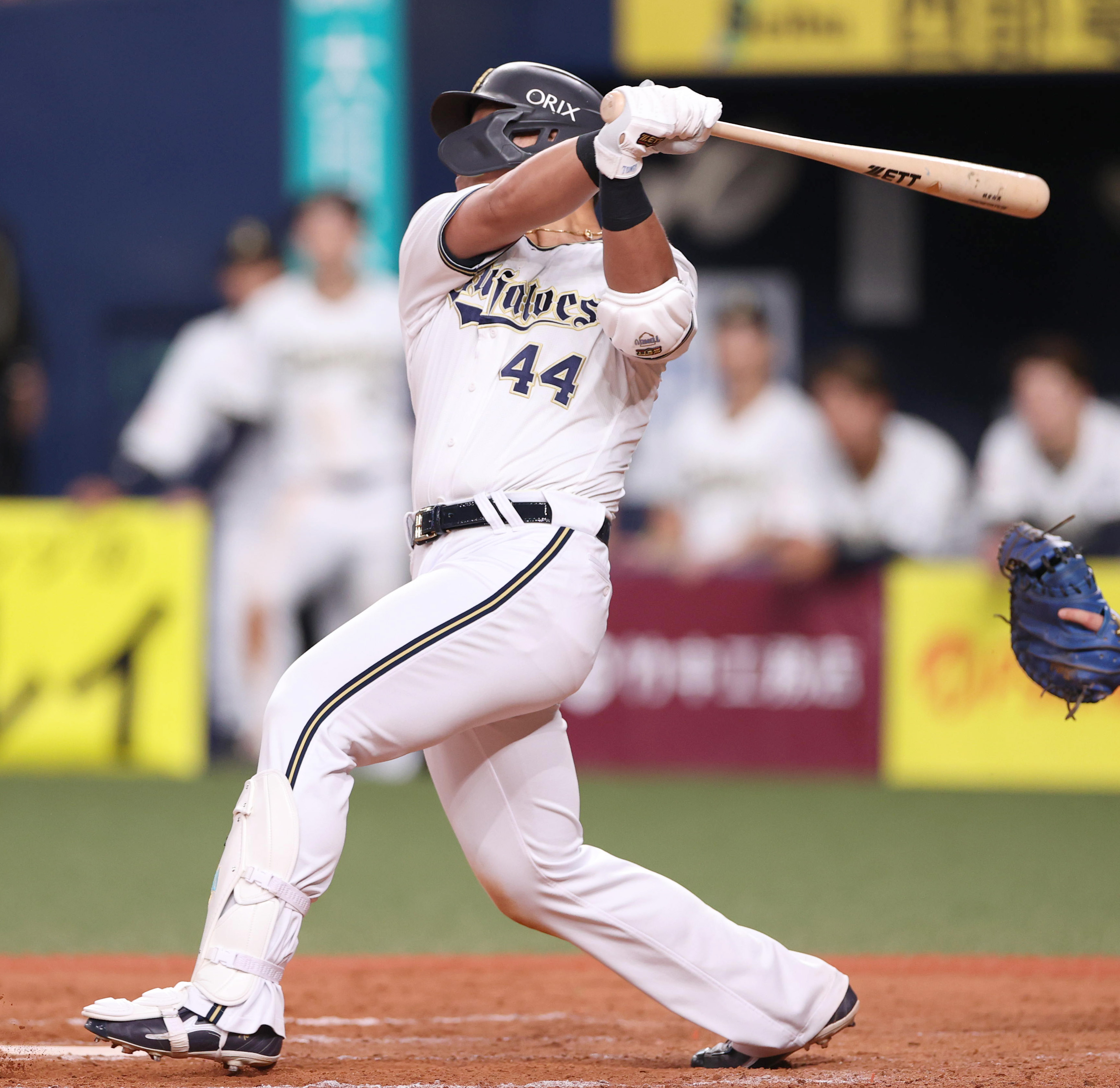 オリックス、借金にサヨナラ！ 最大「９」を完済、今季５度目サヨナラ勝利で５連勝 中嶋監督「いろいろミラクルなことが起きた」 - サンスポ